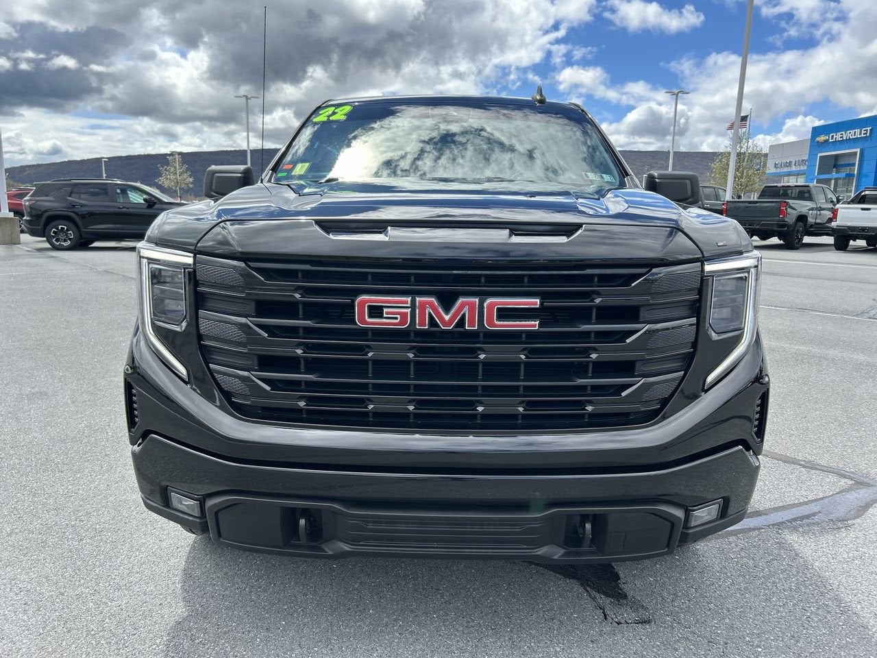 2022 GMC Sierra 1500 Elevation