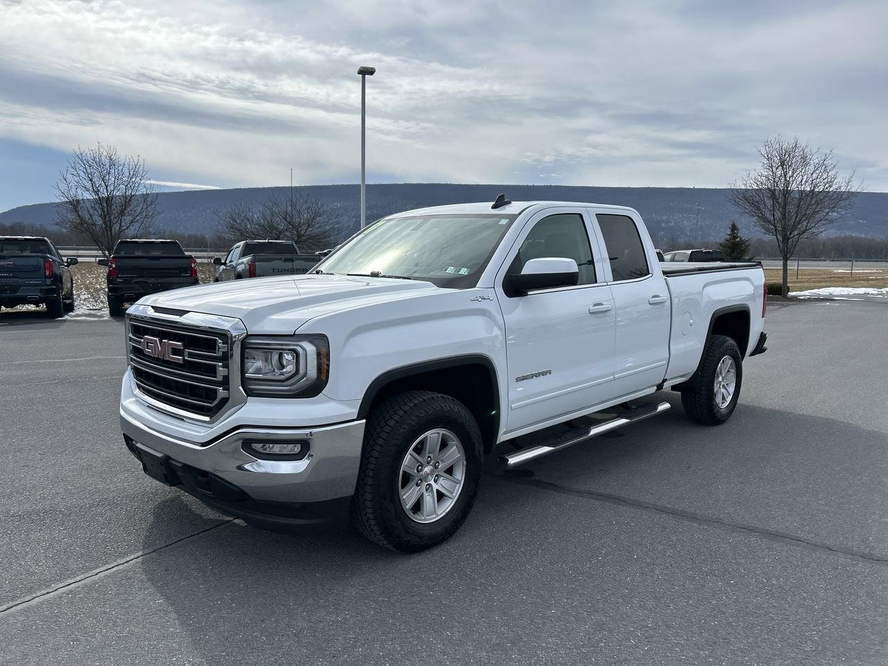 2017 GMC Sierra 1500 SLE