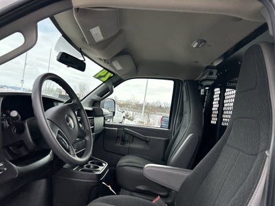 2024 GMC Savana Cargo Van 1WT