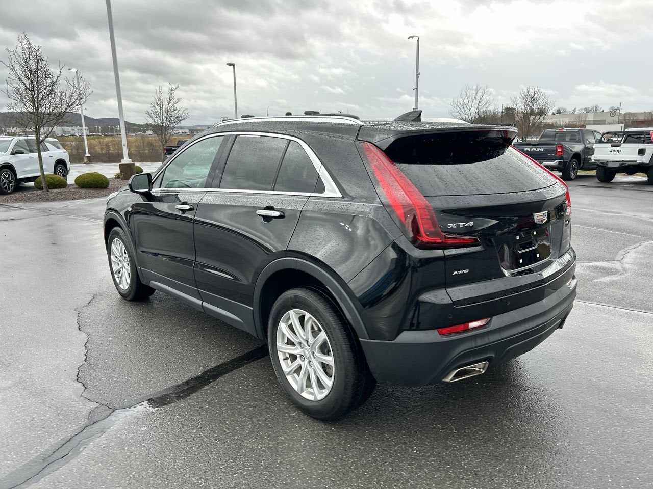 2022 Cadillac XT4 AWD Luxury