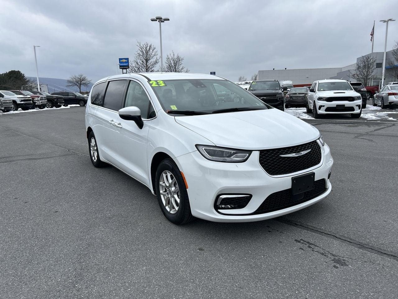 2023 Chrysler Pacifica Touring L