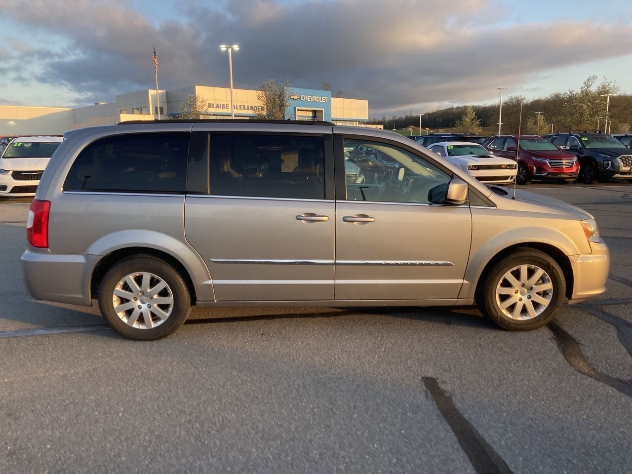 2016 Chrysler Town & Country Touring