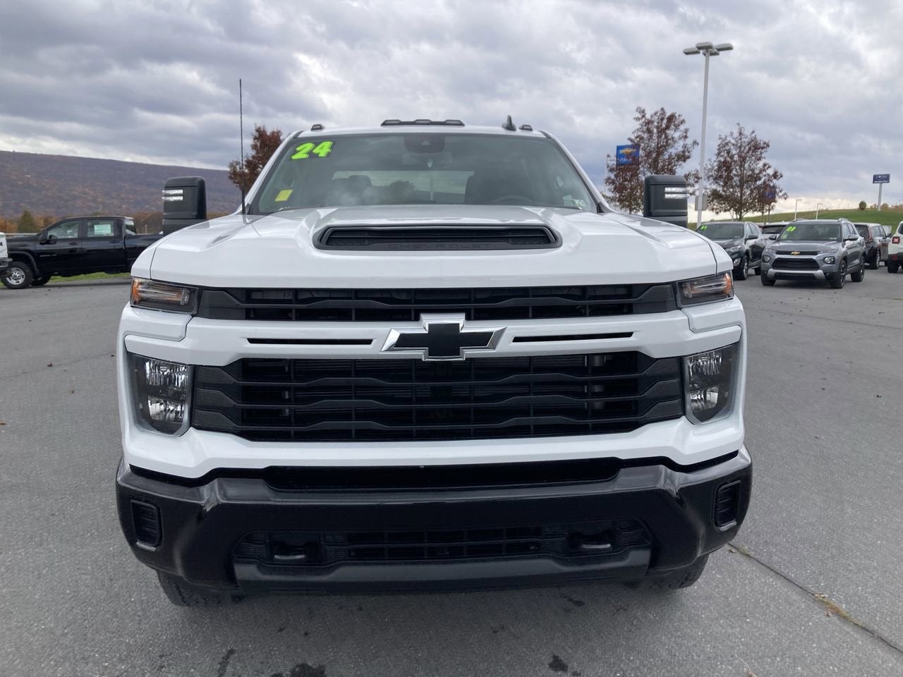 2024 Chevrolet Silverado 2500HD Custom