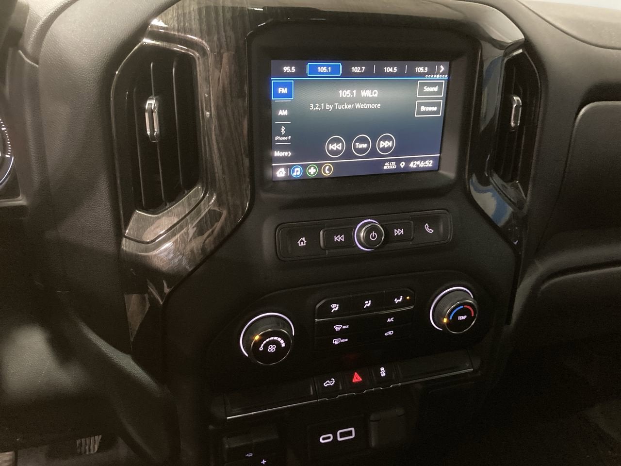 2022 Chevrolet Silverado 2500HD Custom