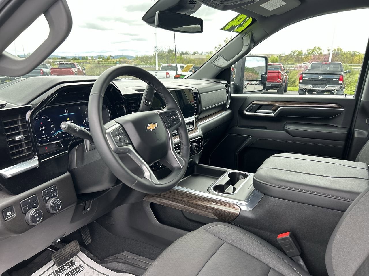 2024 Chevrolet Silverado 2500HD LT