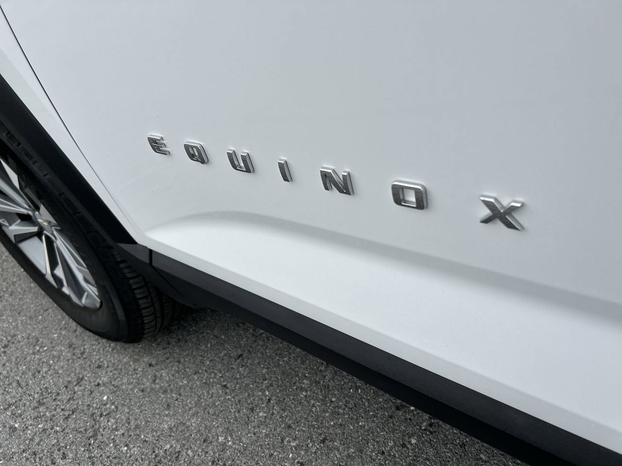 2026 Chevrolet Equinox AWD LT