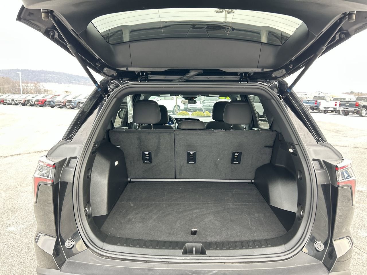 2025 Chevrolet Equinox AWD LT