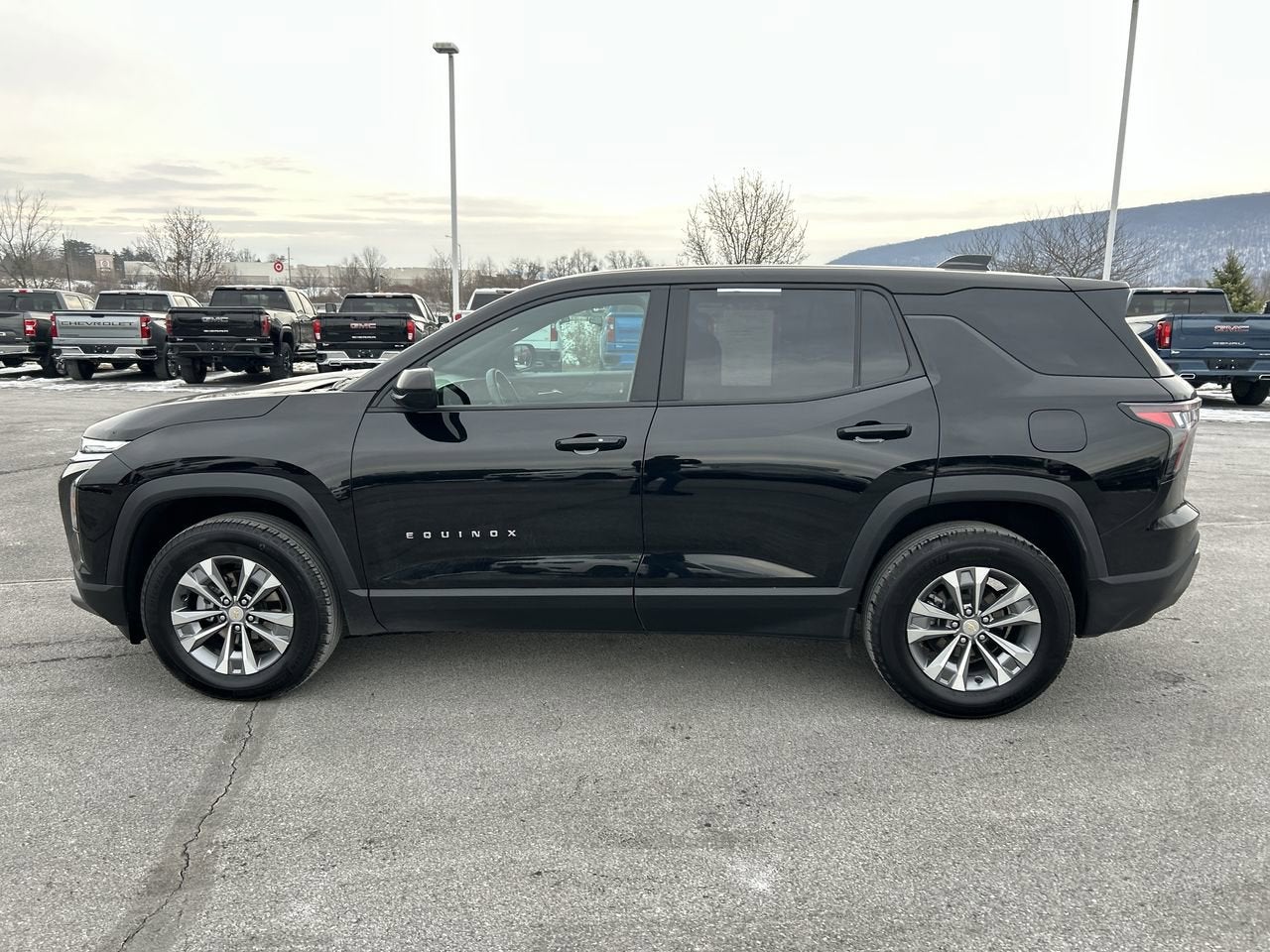 2025 Chevrolet Equinox AWD LT
