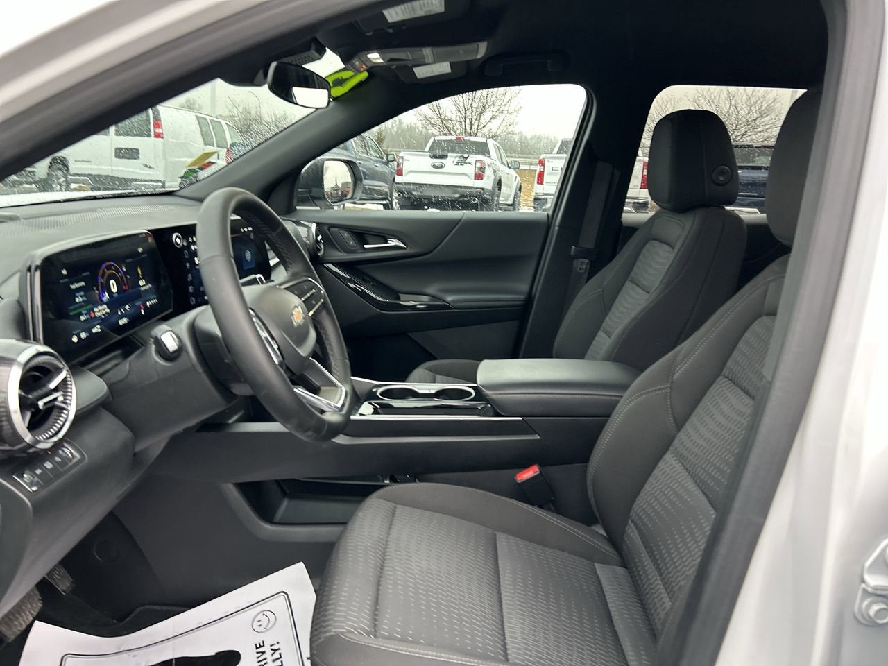 2025 Chevrolet Equinox AWD LT