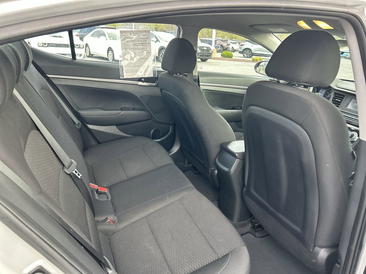 2019 Hyundai ELANTRA SE