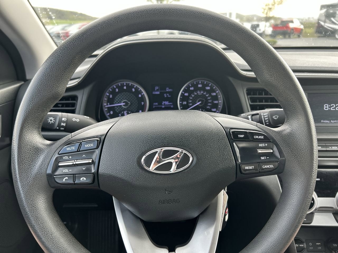 2019 Hyundai ELANTRA SE