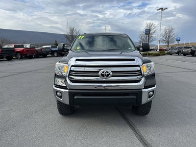 2017 Toyota Tundra 4WD SR
