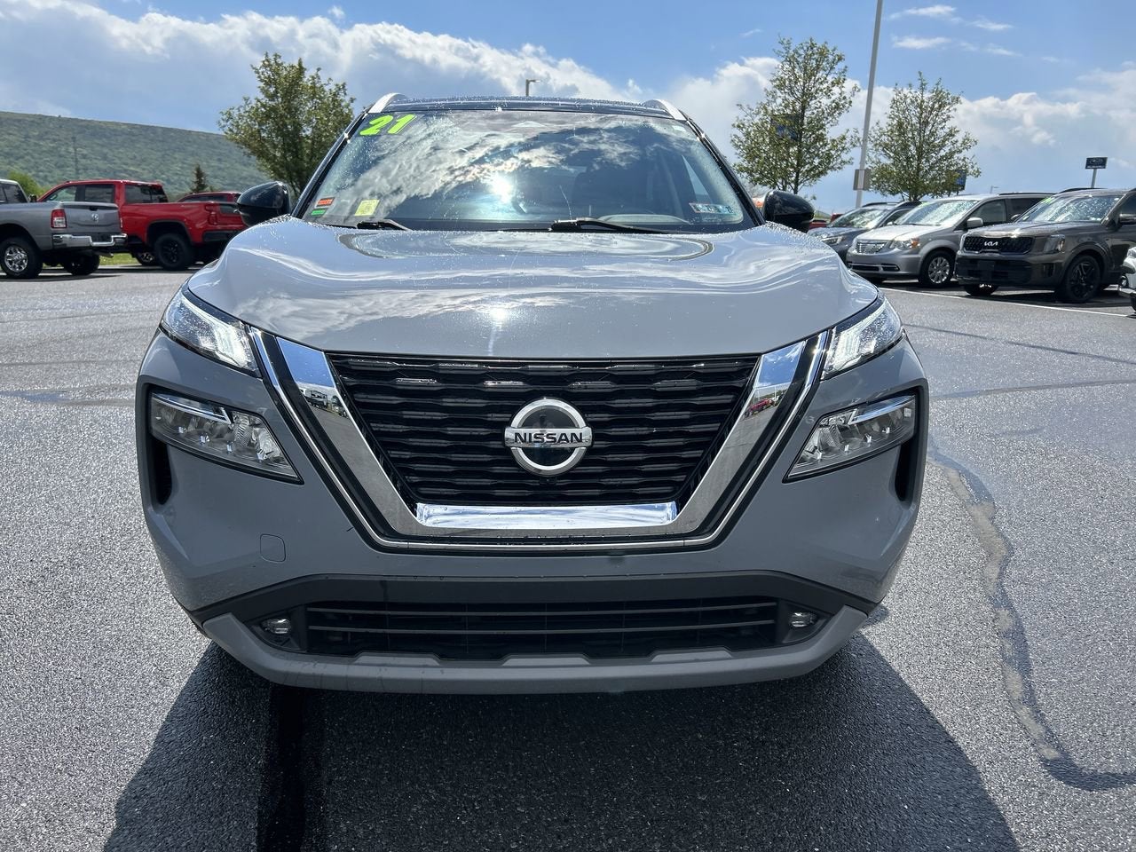 2021 Nissan Rogue SL
