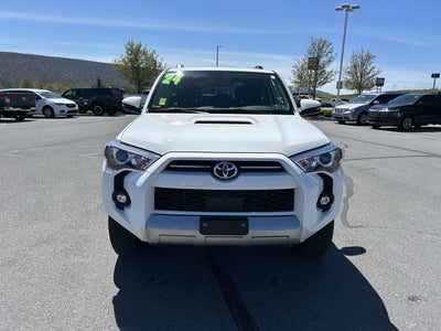2024 Toyota 4Runner TRD Off Road