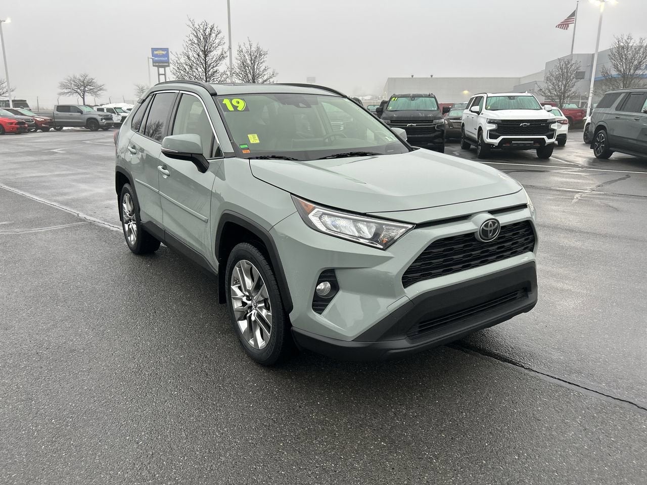 2019 Toyota RAV4 XLE Premium