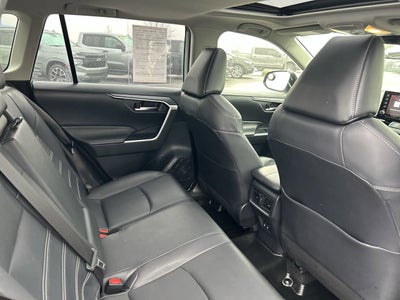 2019 Toyota RAV4 XLE Premium