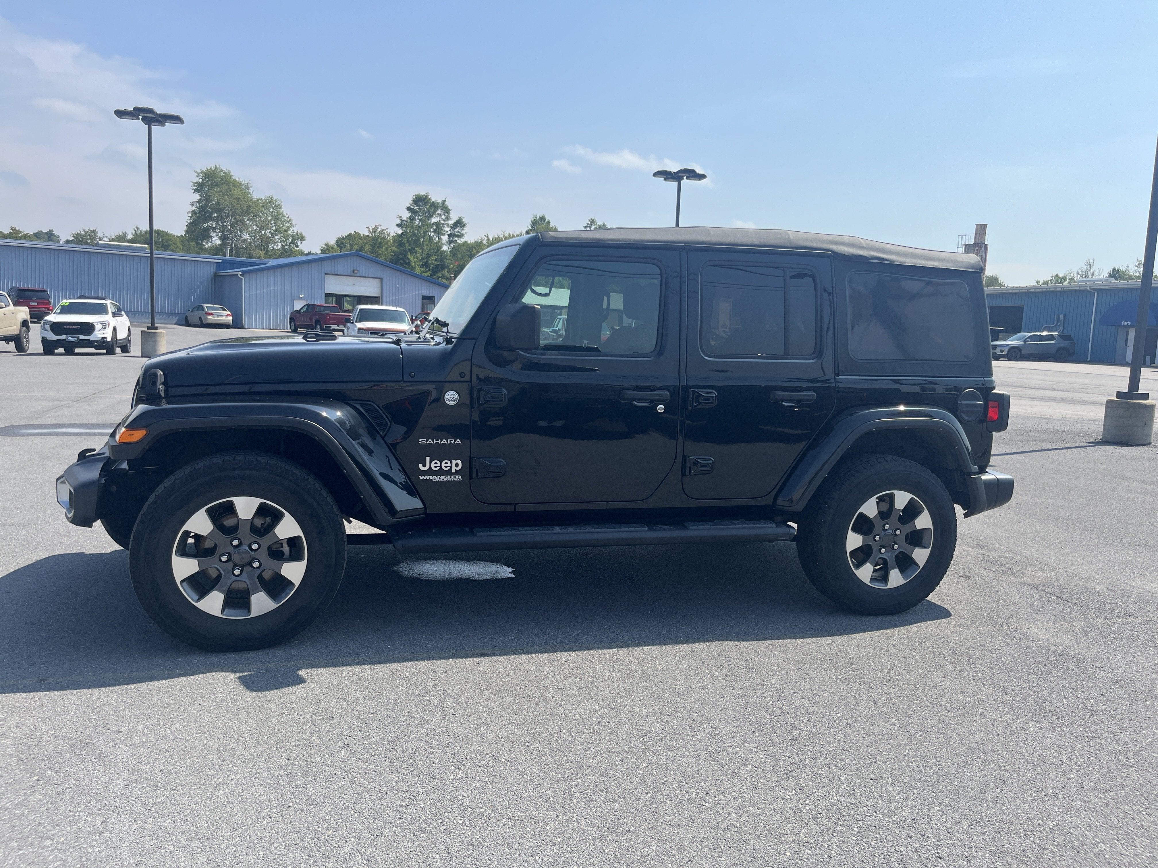 2022 Jeep Wrangler Unlimited Sahara