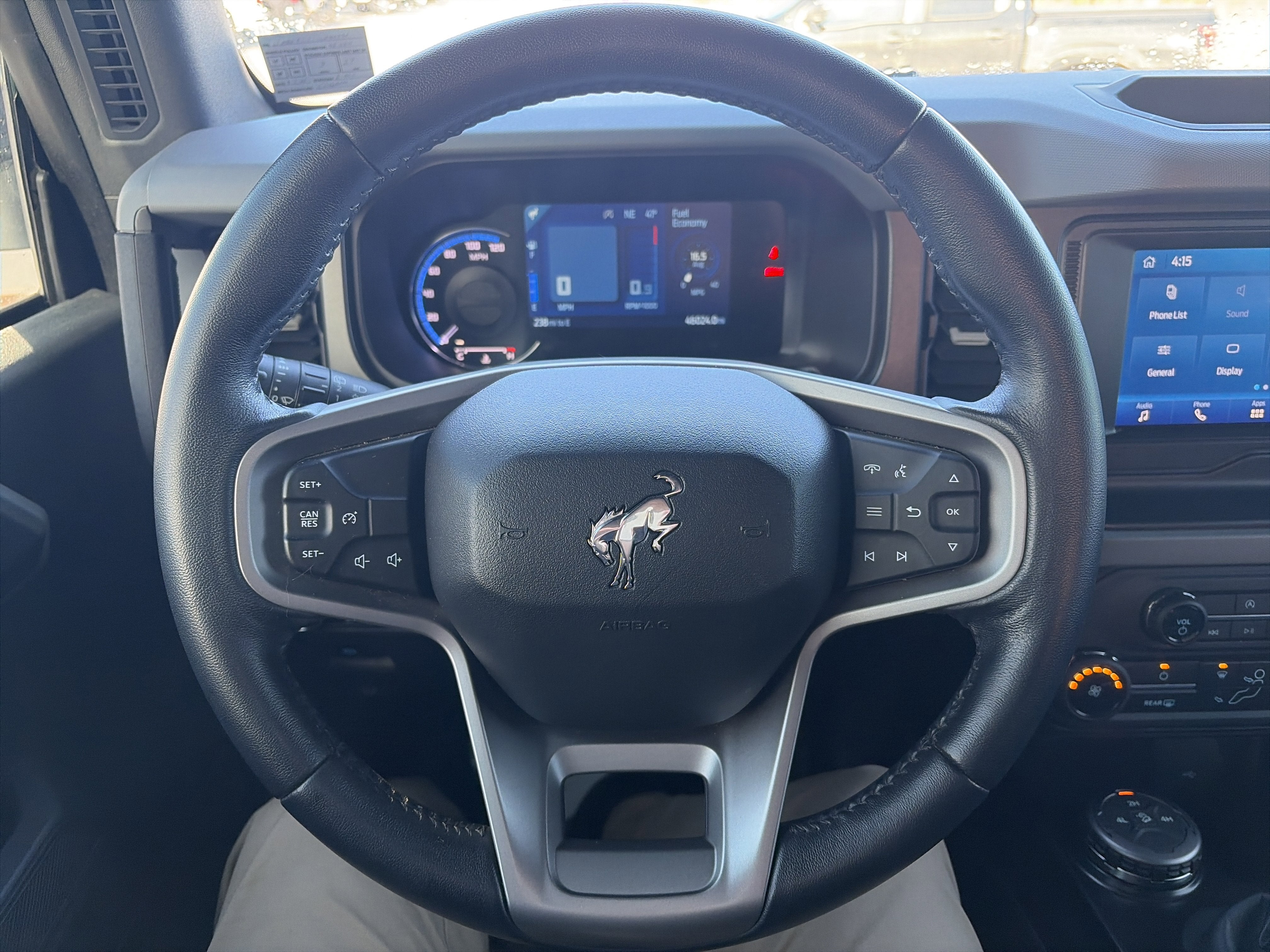 2022 Ford Bronco Base