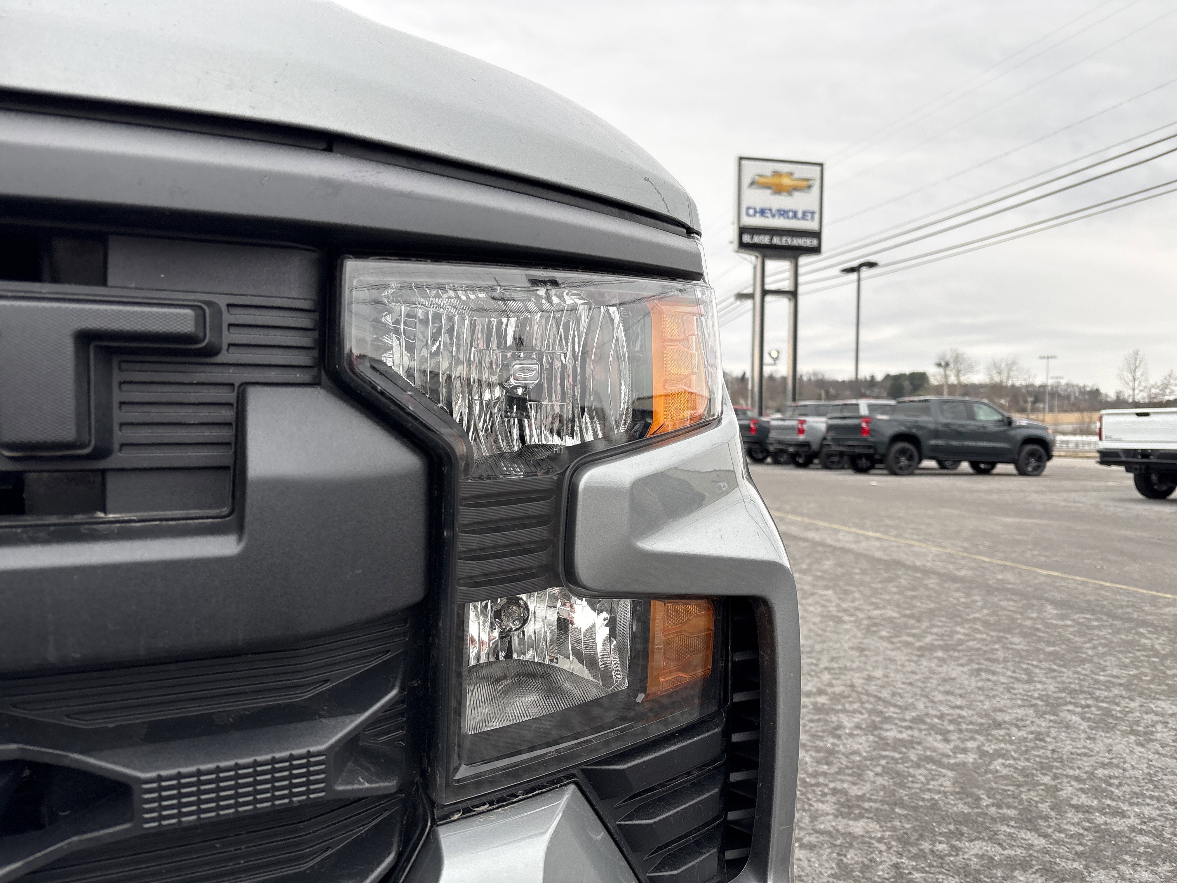 2024 Chevrolet Silverado 1500 Custom