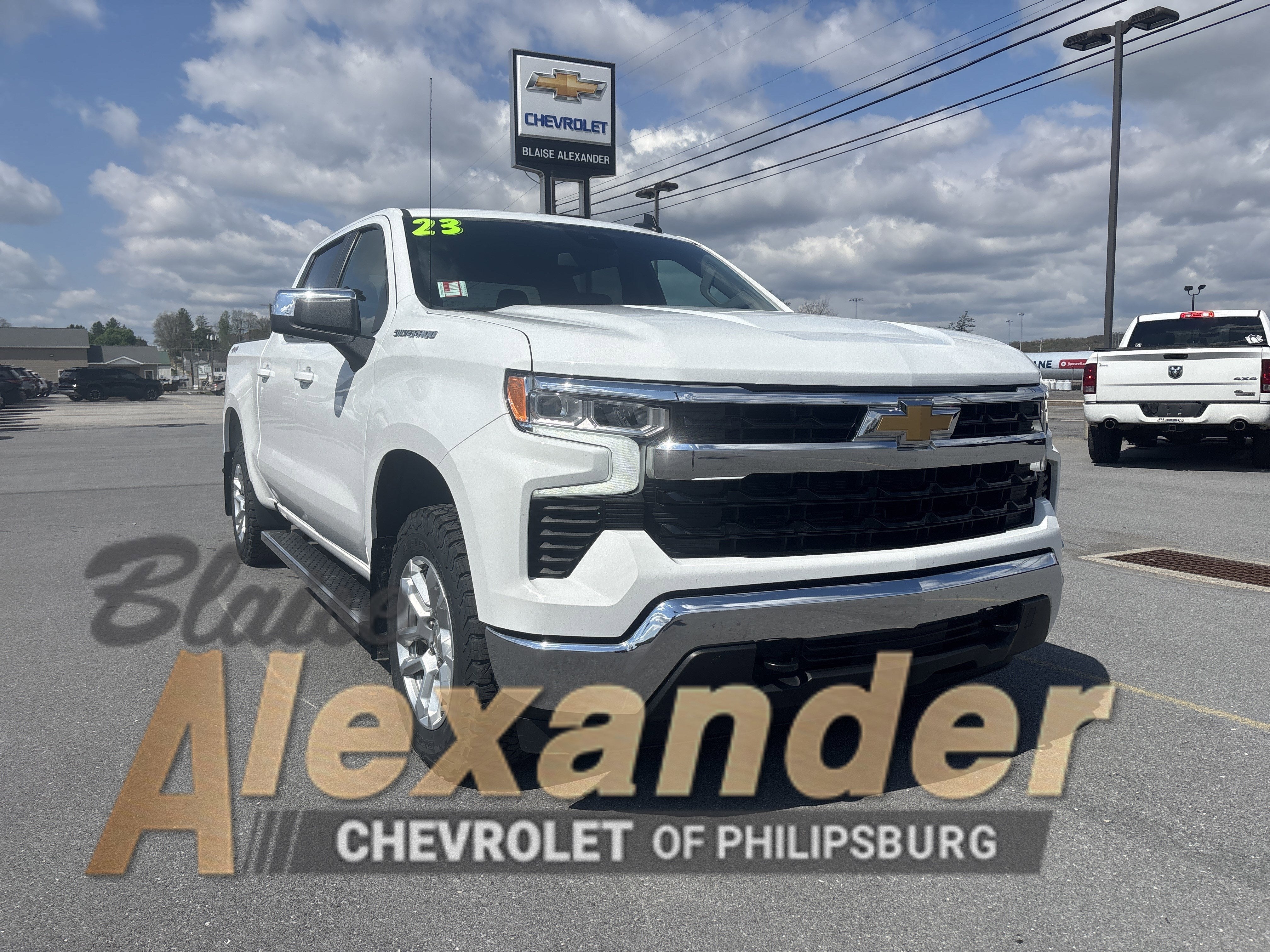 2023 Chevrolet Silverado 1500 LT (2FL)