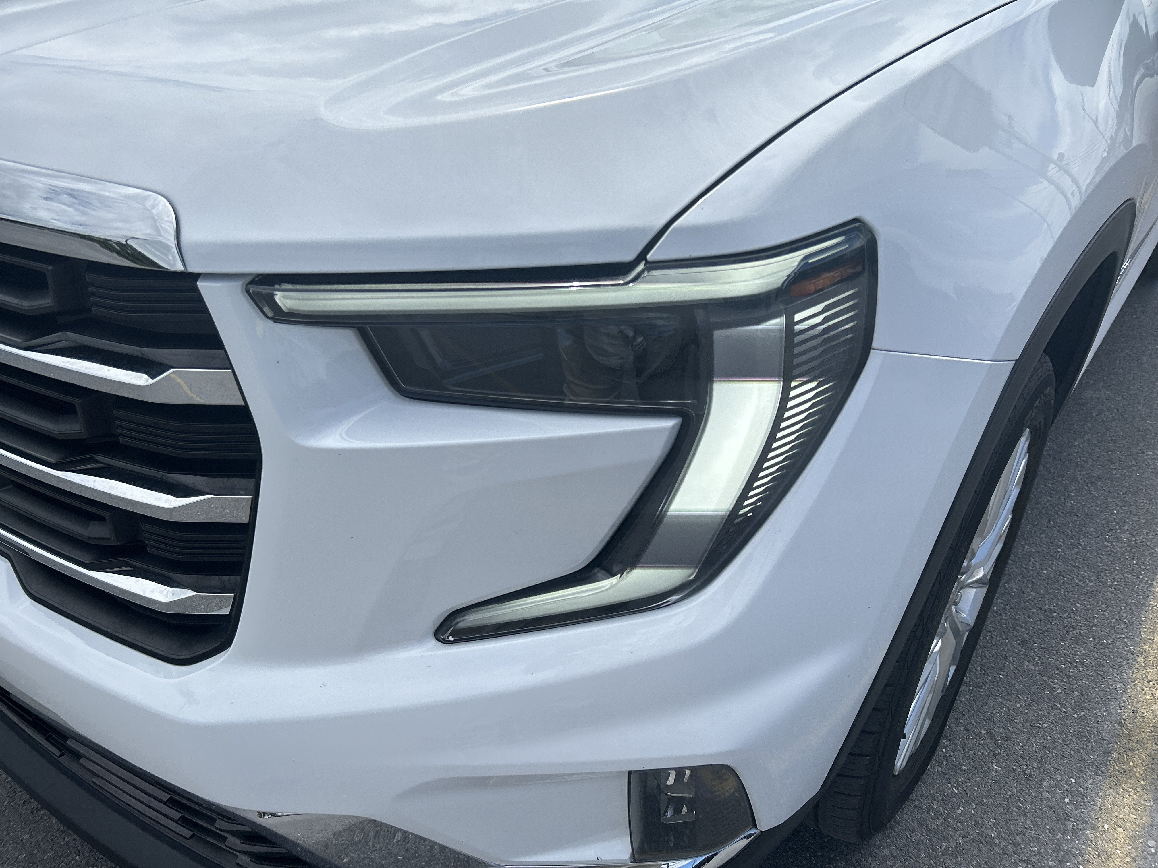 2024 GMC Acadia Elevation