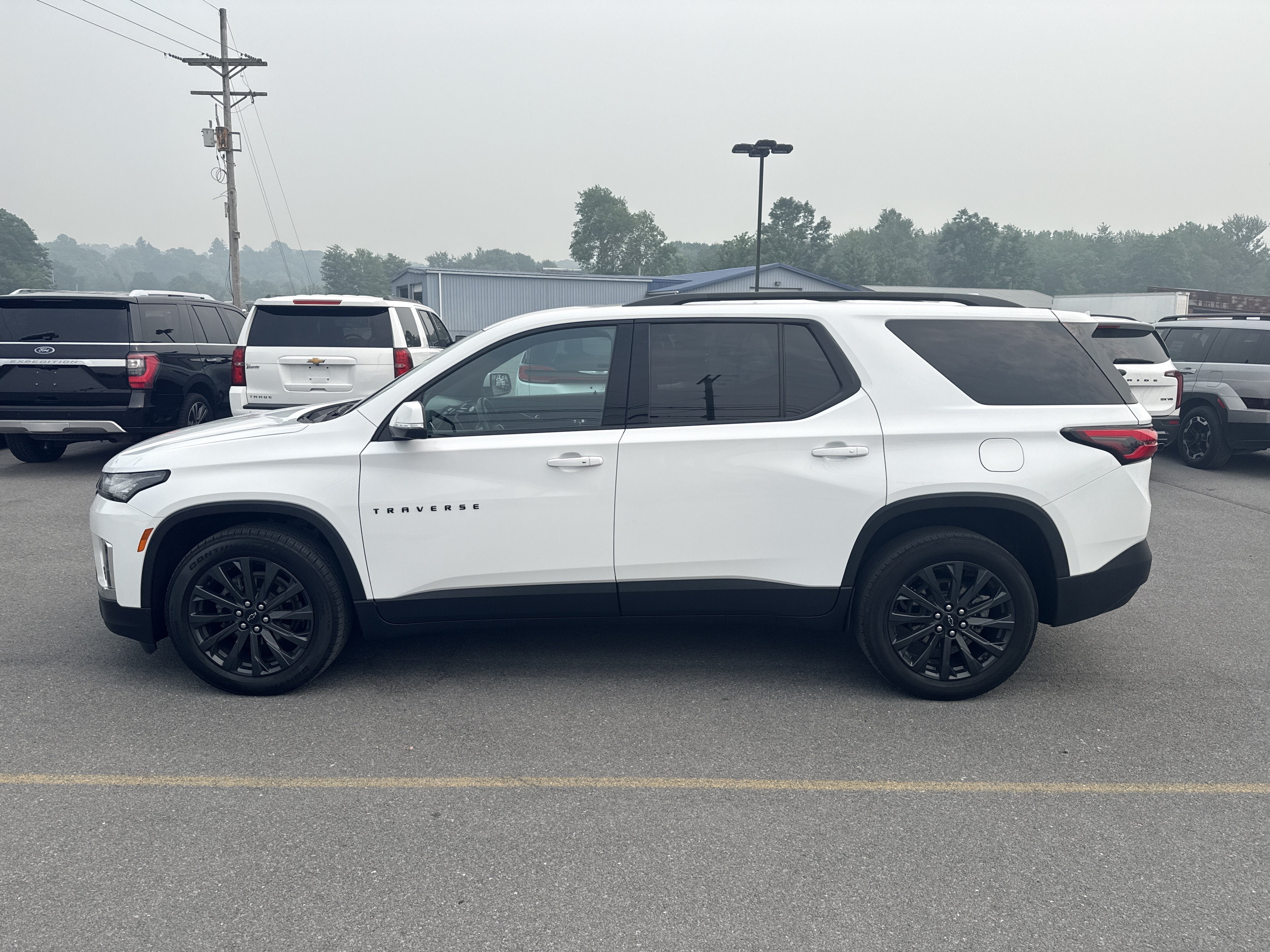 2023 Chevrolet Traverse RS