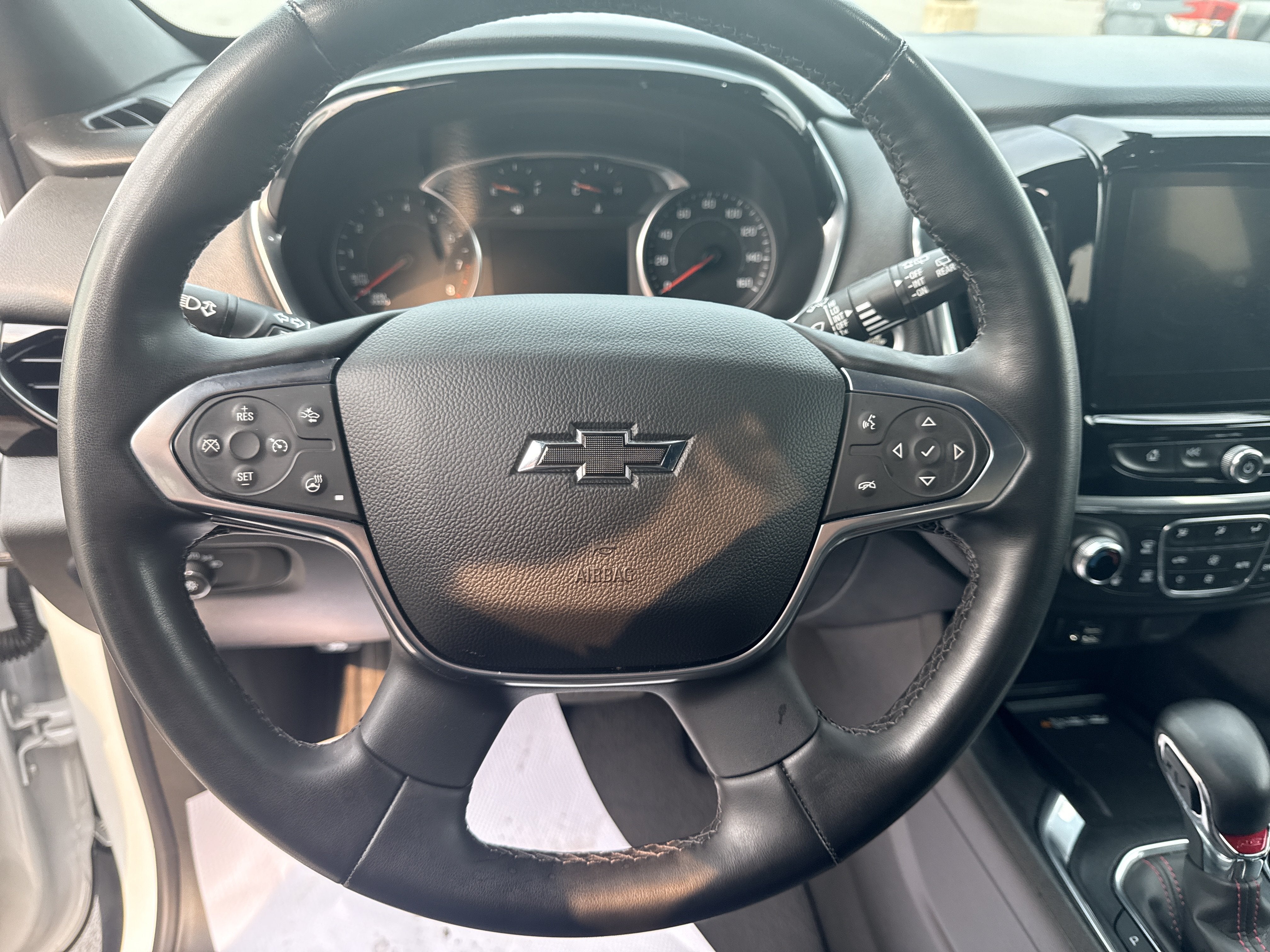 2023 Chevrolet Traverse RS