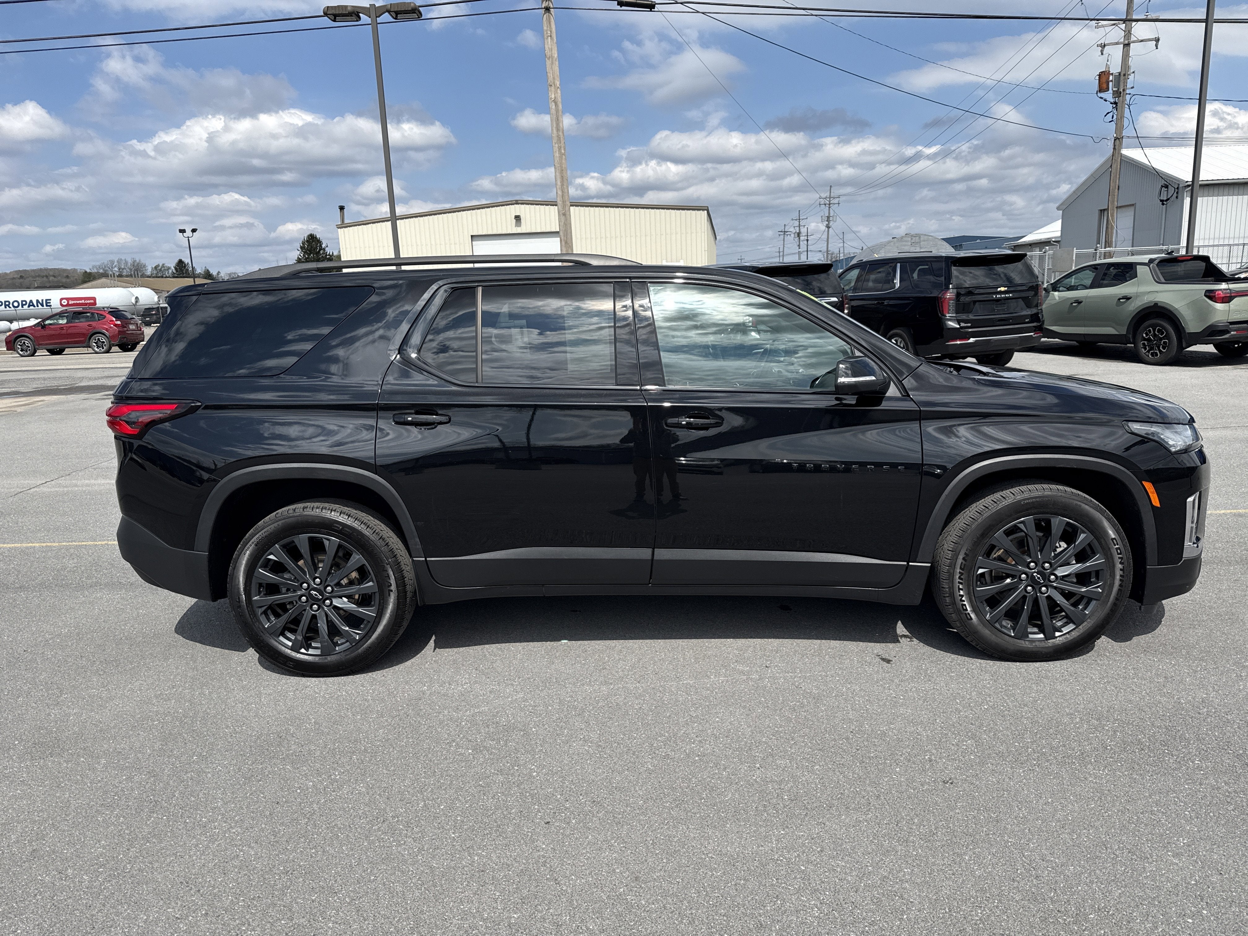 2023 Chevrolet Traverse RS