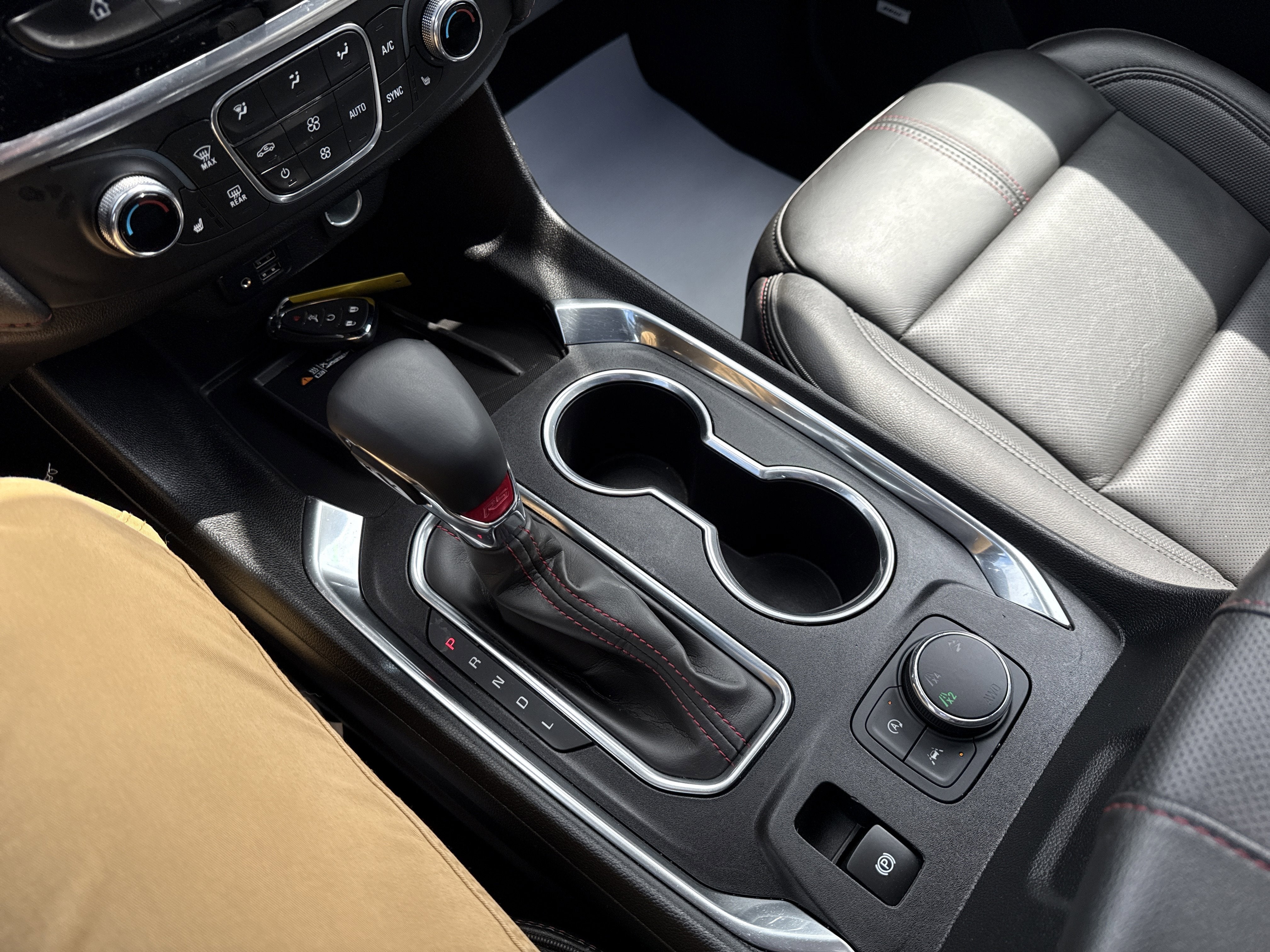 2023 Chevrolet Traverse RS