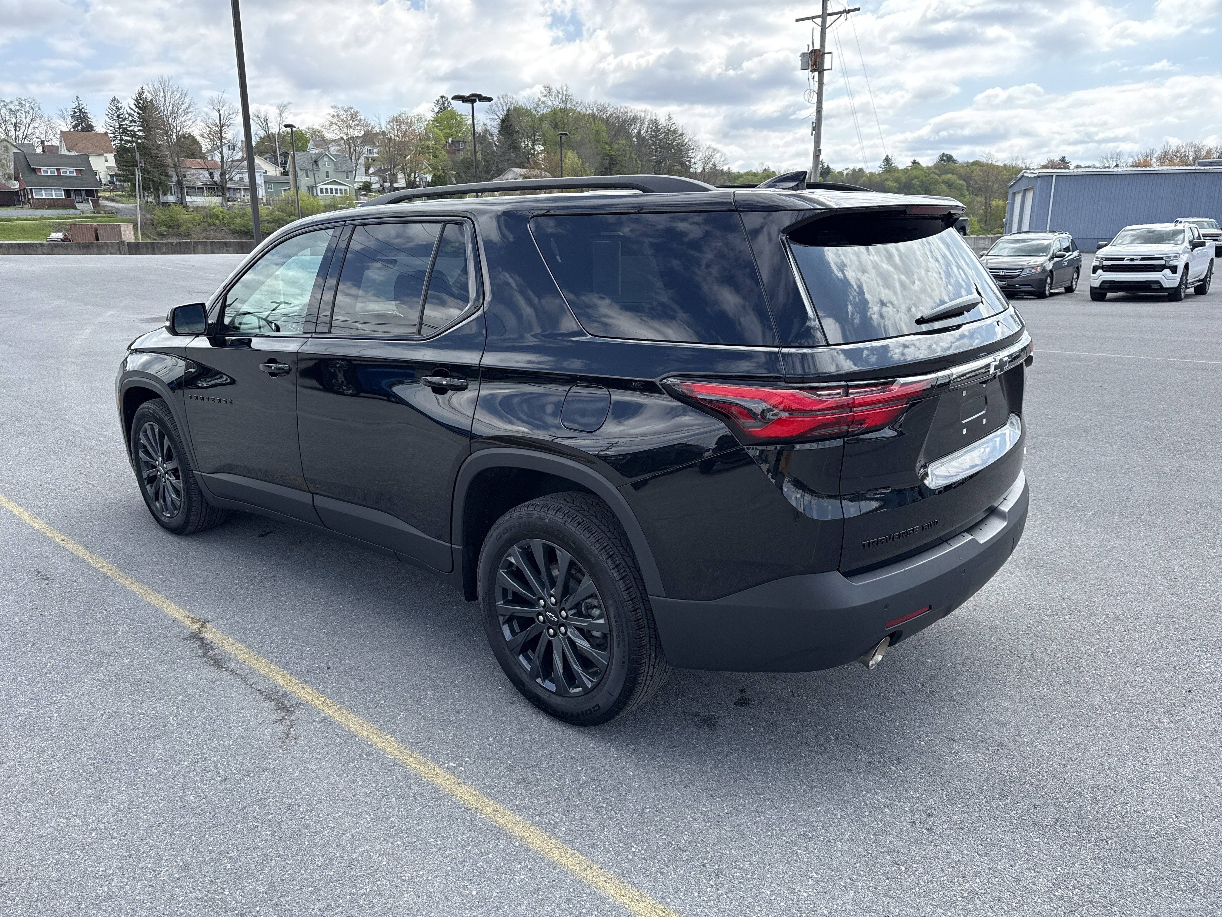 2023 Chevrolet Traverse RS