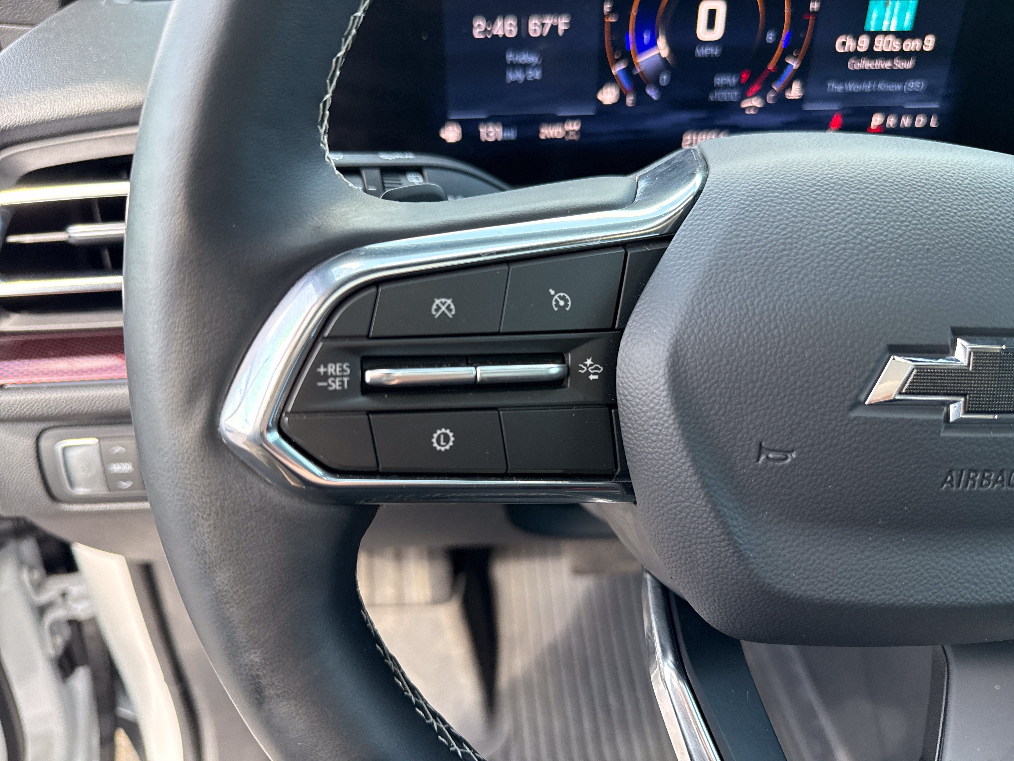 2025 Chevrolet Traverse Z71