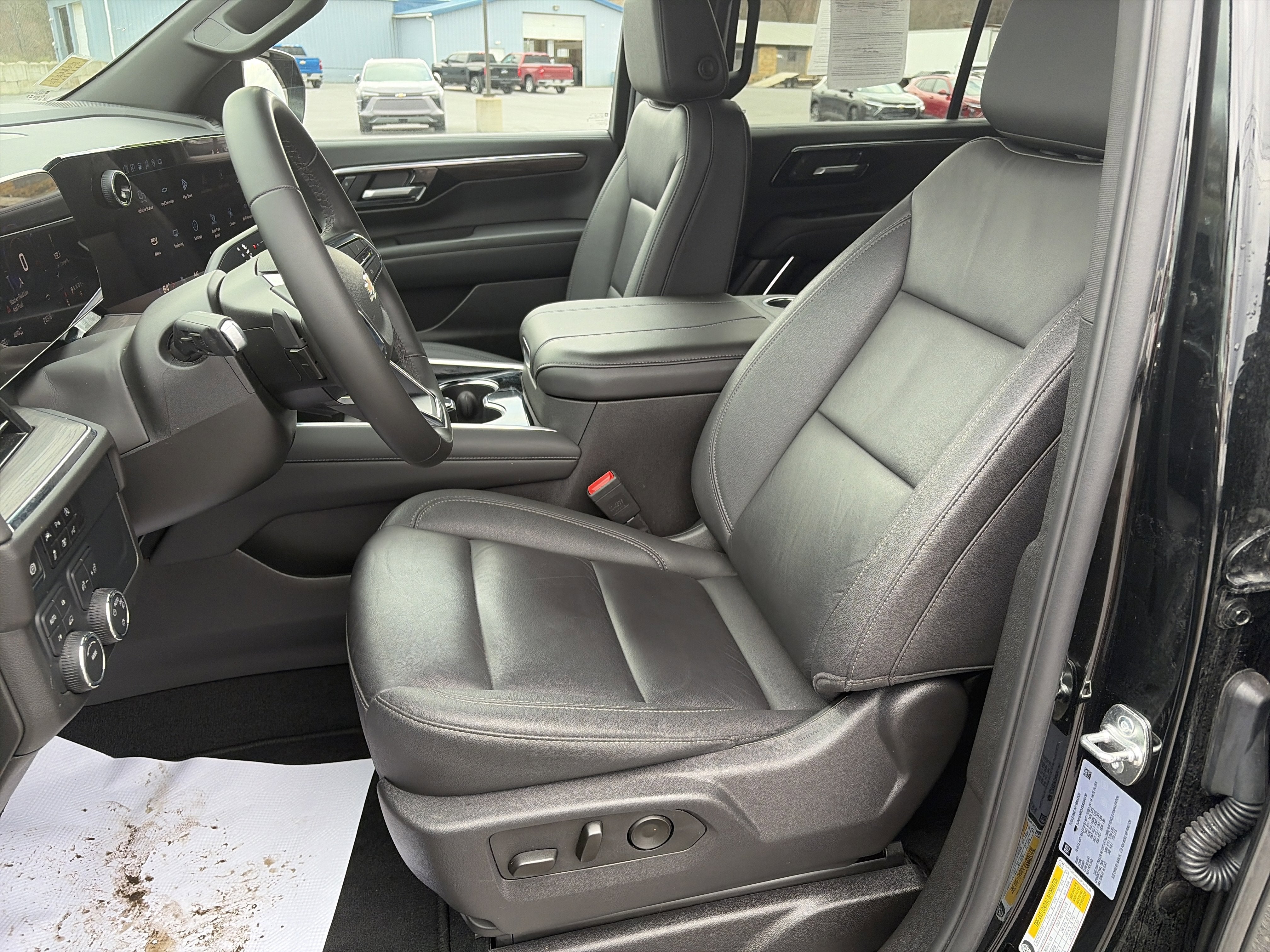 2025 Chevrolet Tahoe LT