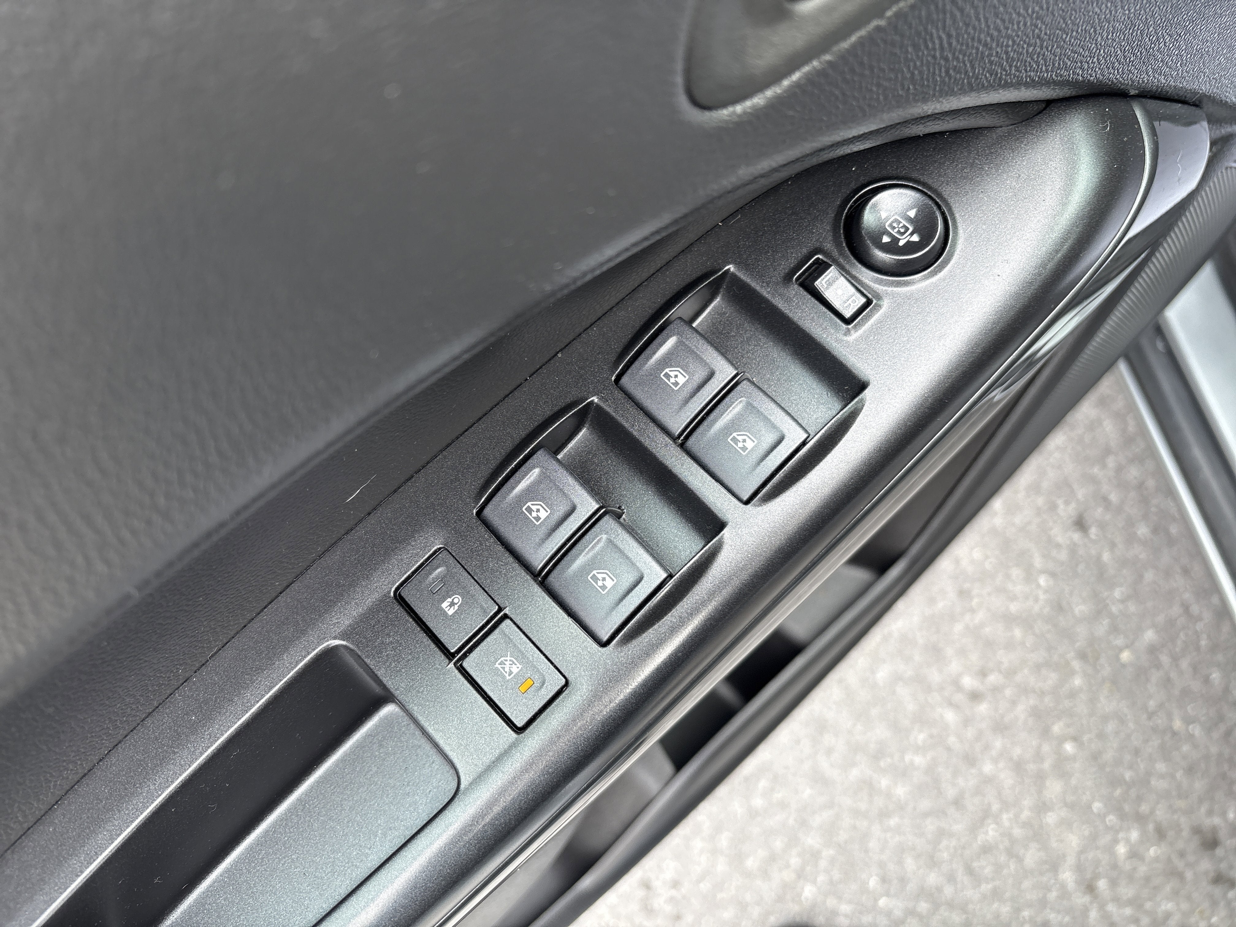 2022 GMC Canyon AT4 - Leather