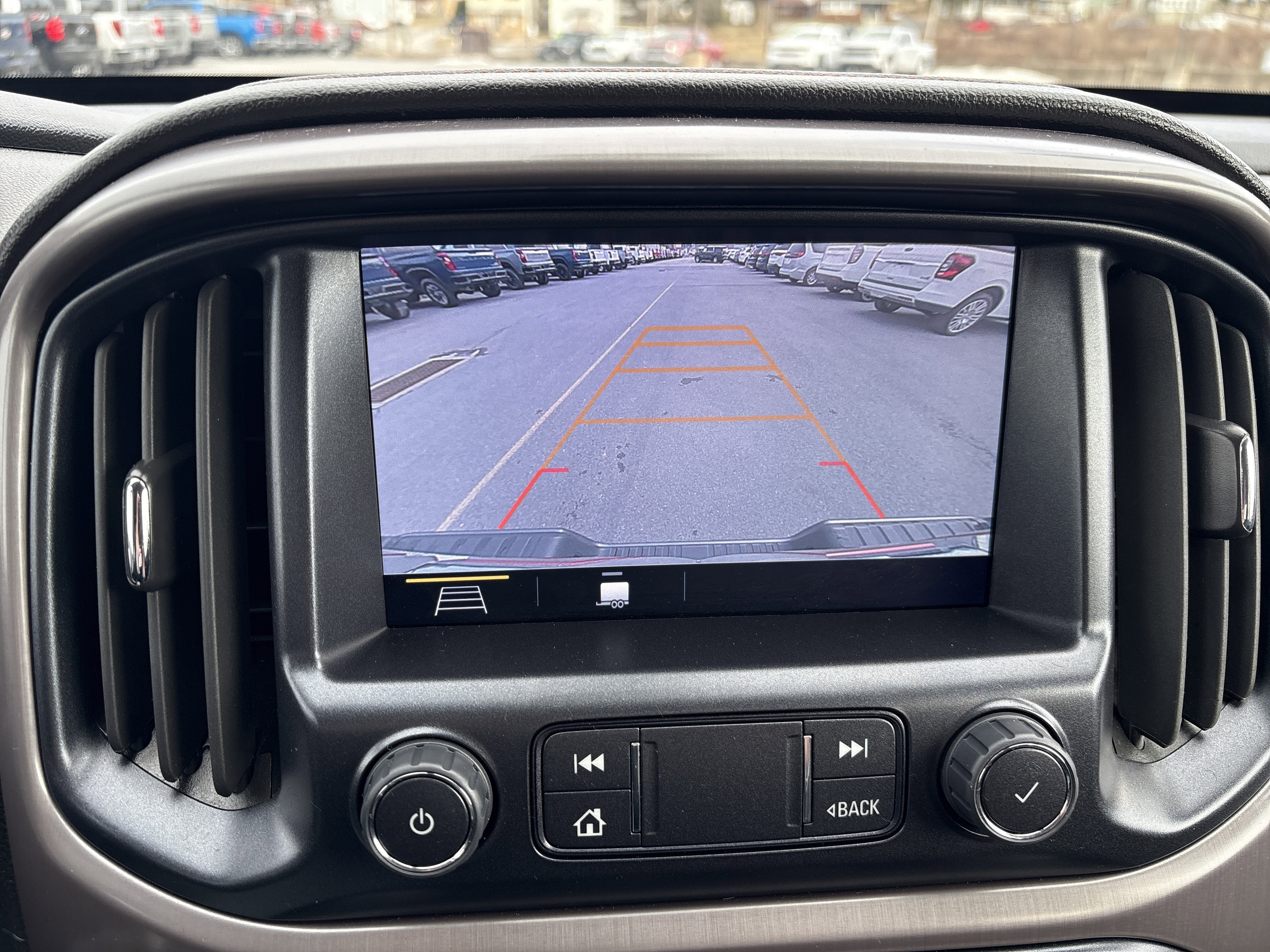 2022 GMC Canyon AT4 - Leather