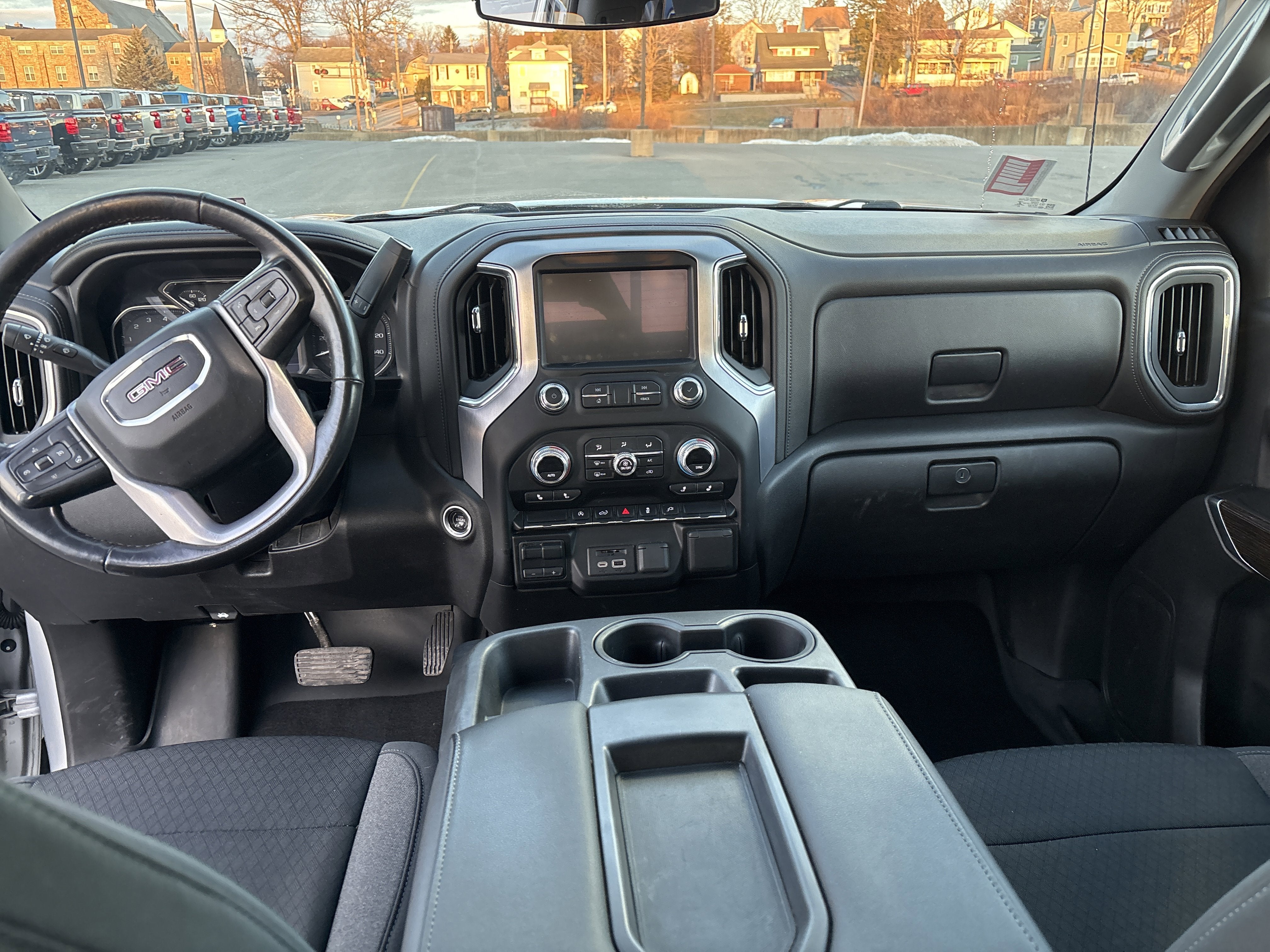 2020 GMC Sierra 1500 SLE