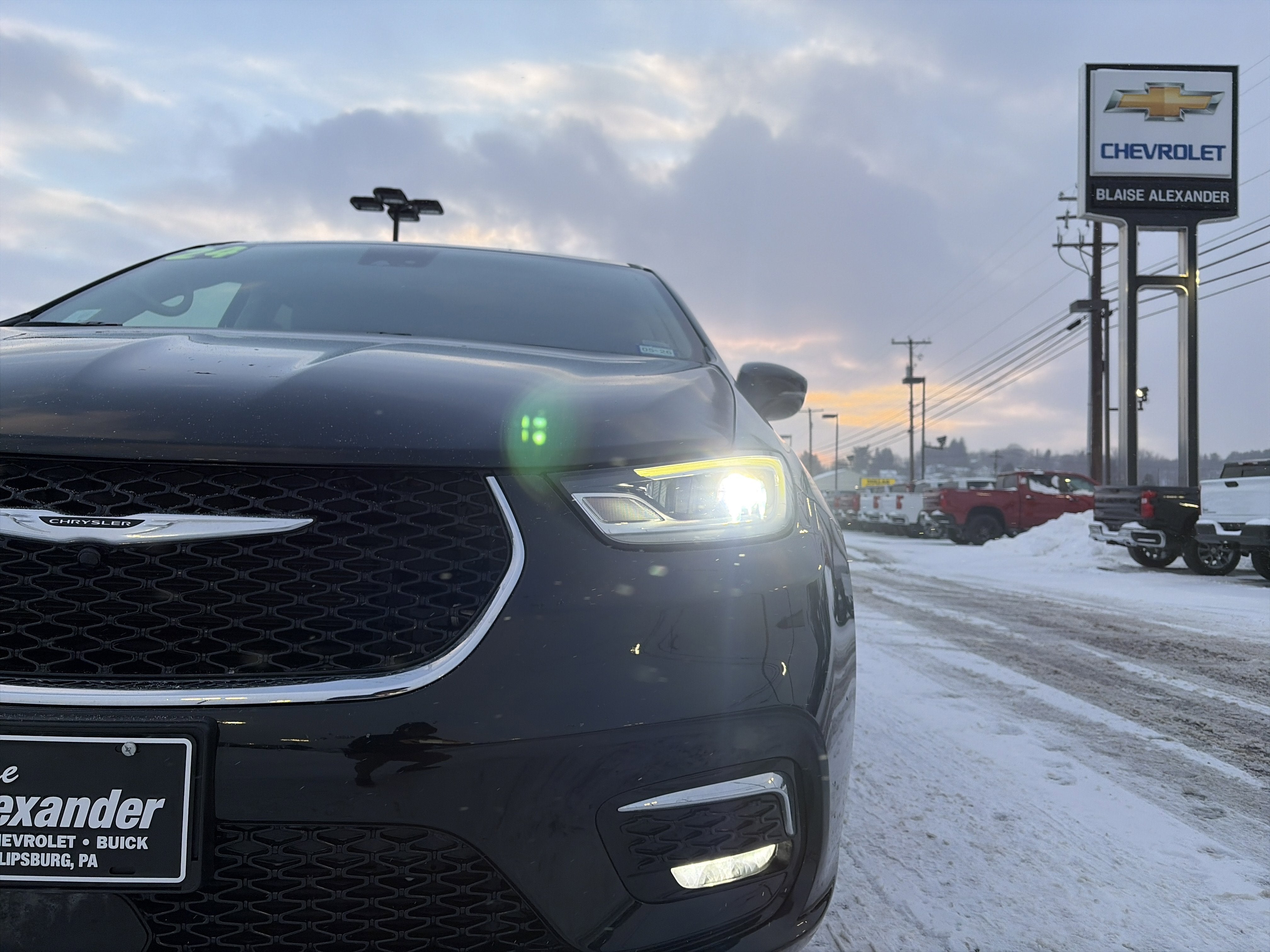 2024 Chrysler Pacifica Touring L