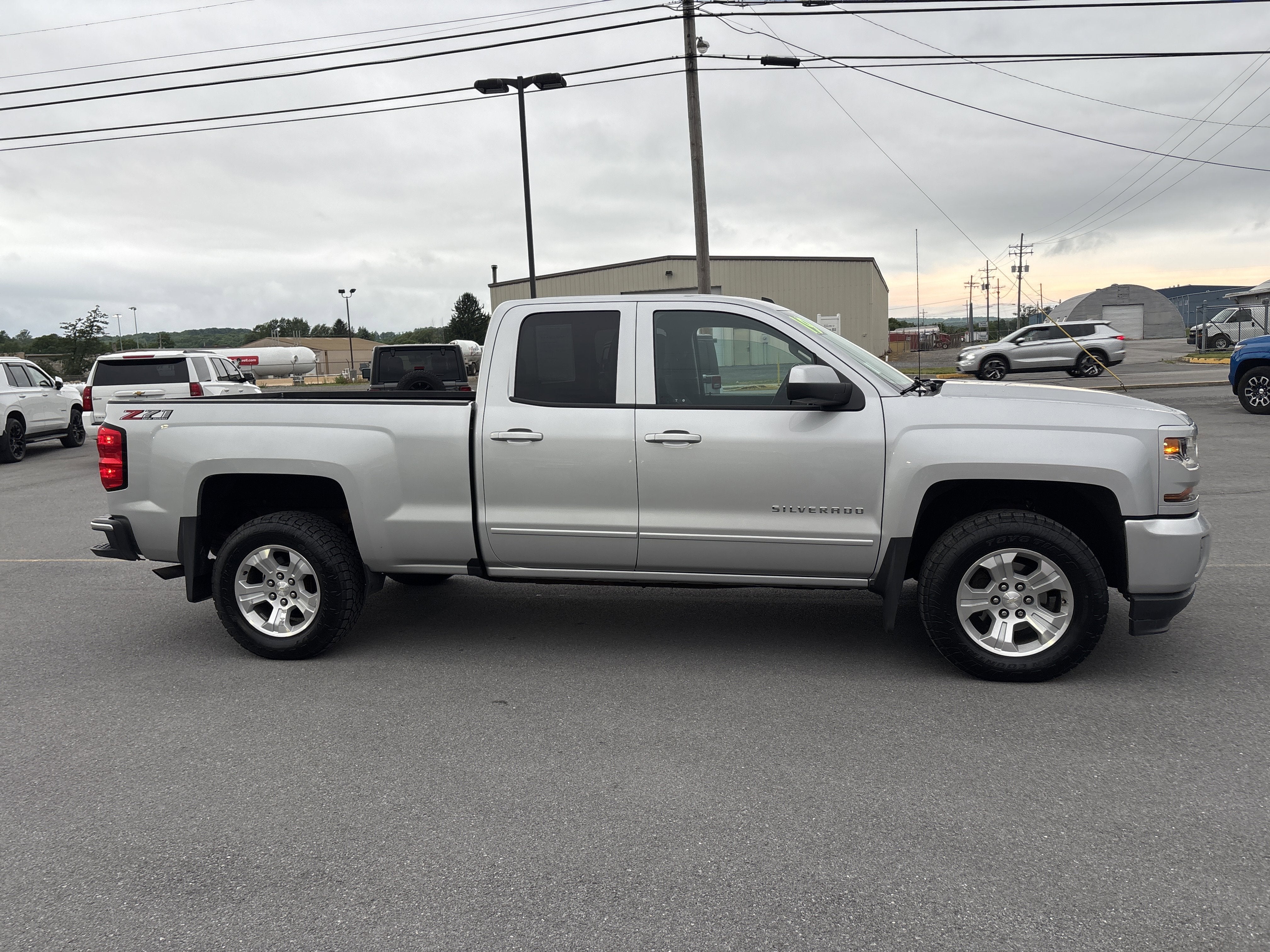 2019 Chevrolet Silverado LD LT