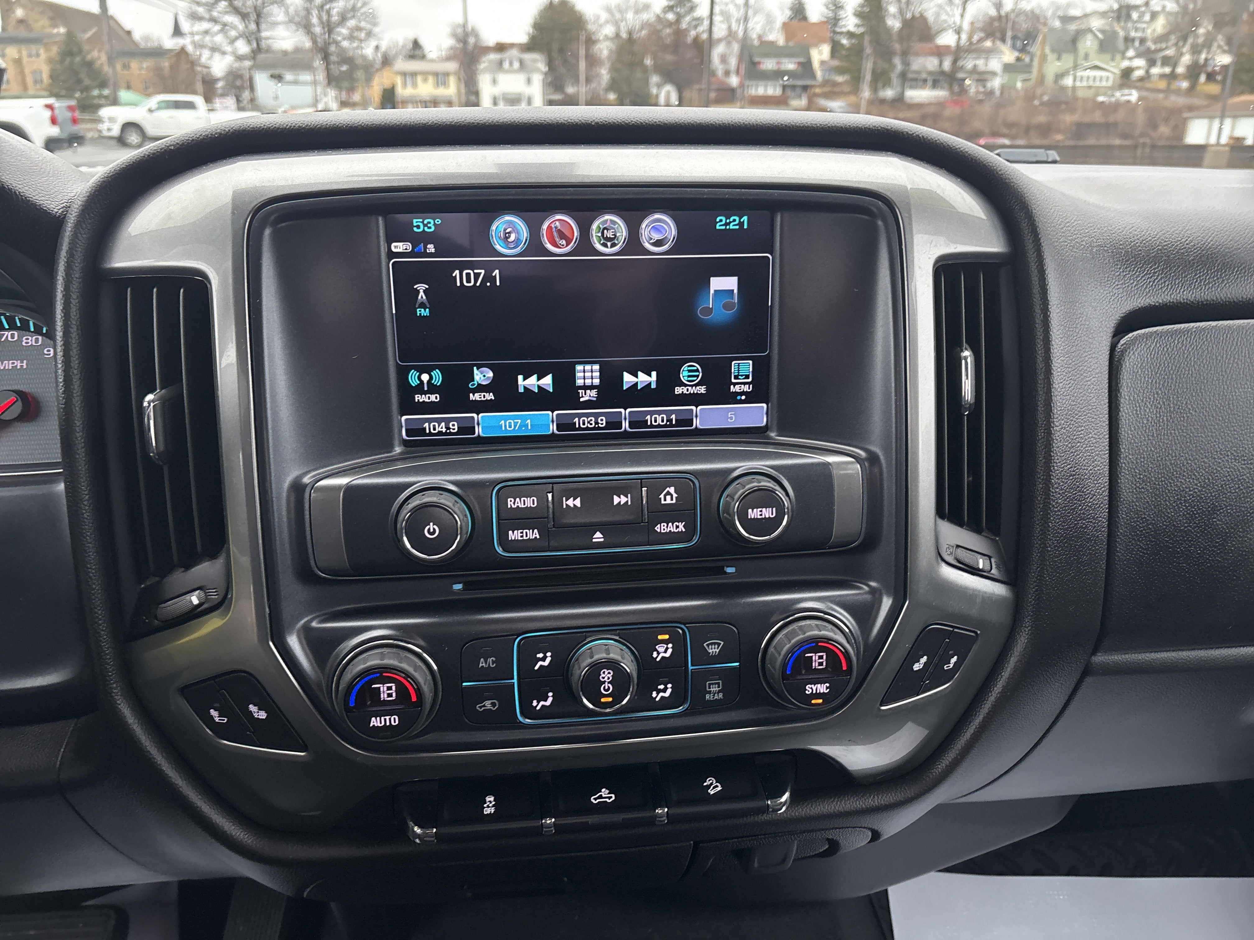 2019 Chevrolet Silverado LD LT