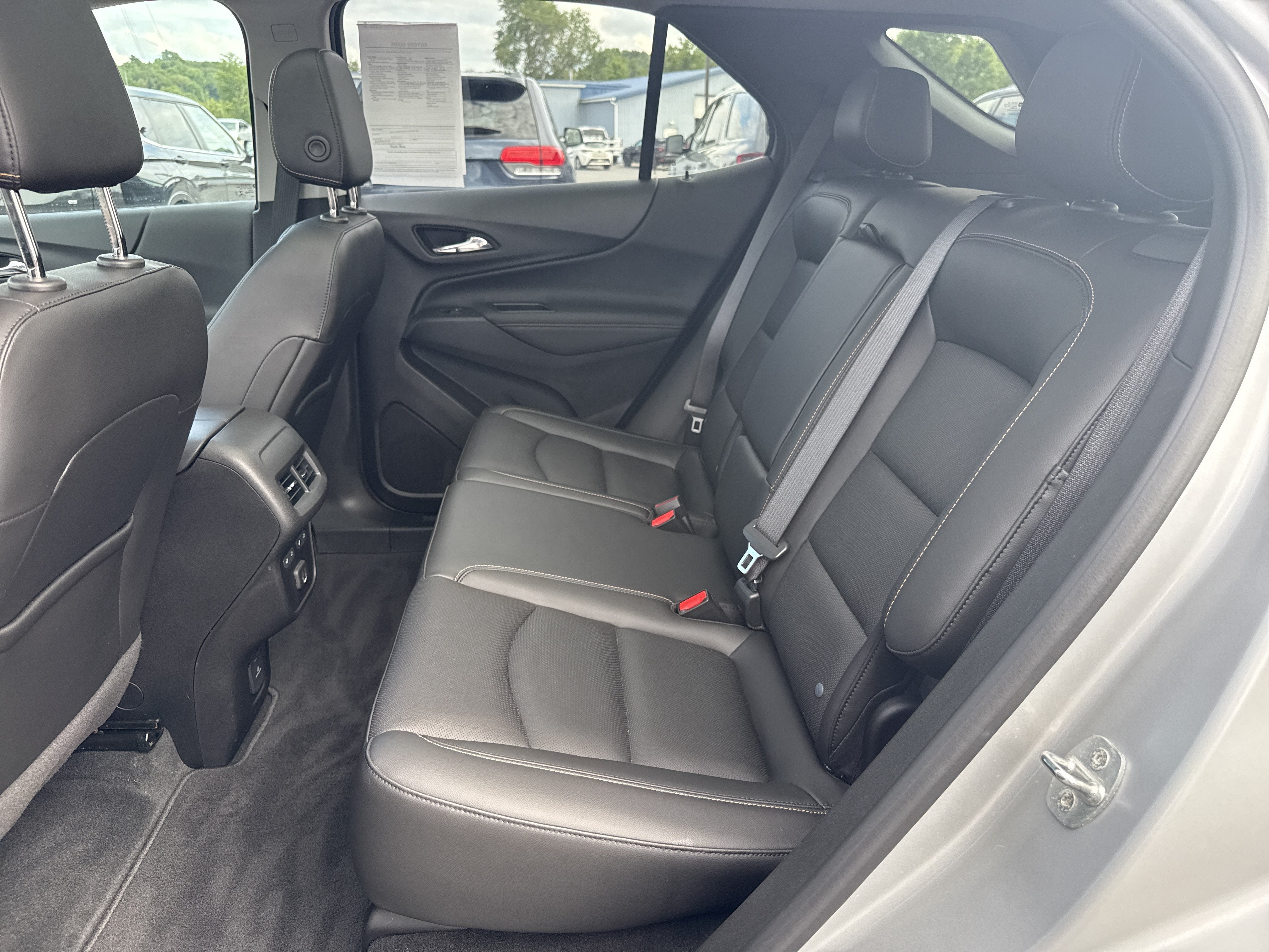 2021 Chevrolet Equinox Premier