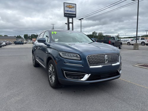 2019 Lincoln Nautilus Select