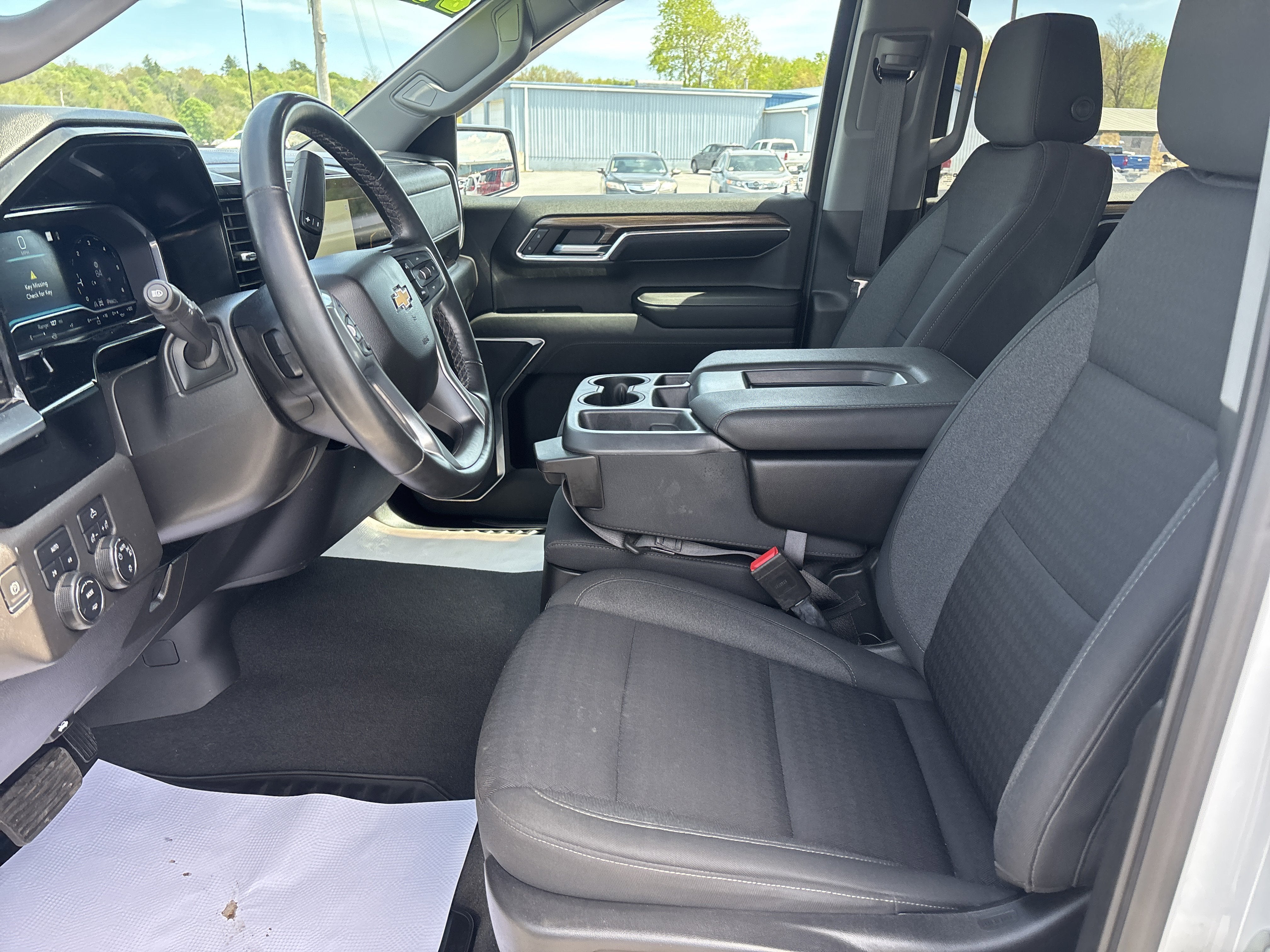 2023 Chevrolet Silverado 1500 LT (2FL)