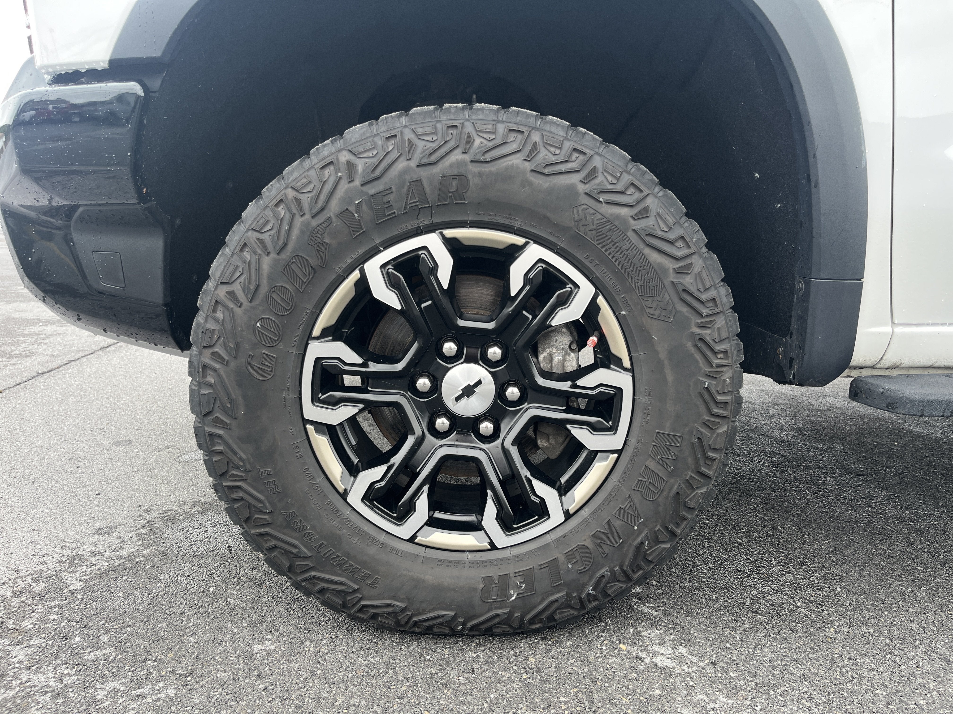 2024 Chevrolet Silverado 1500 ZR2