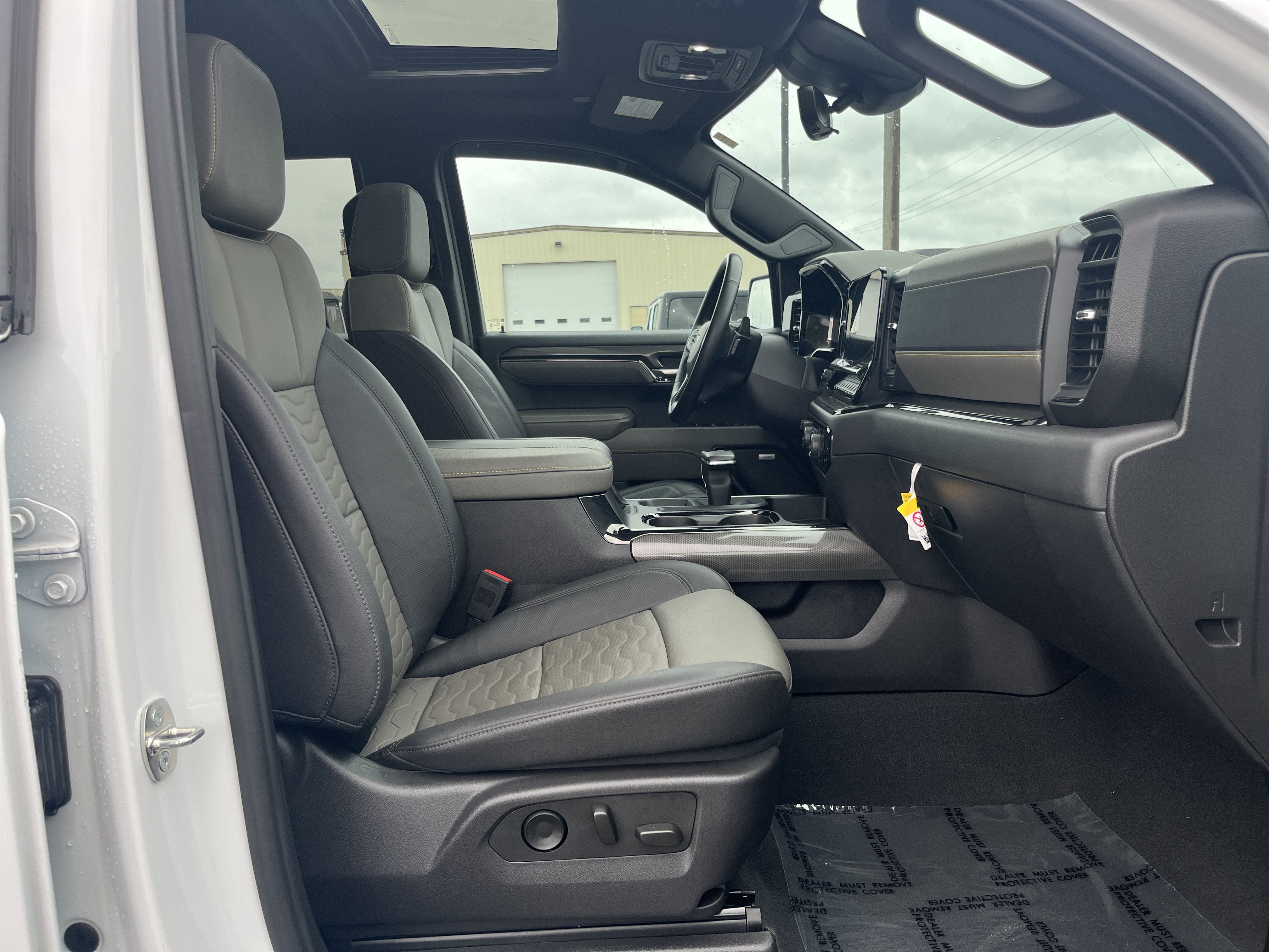 2024 Chevrolet Silverado 1500 ZR2