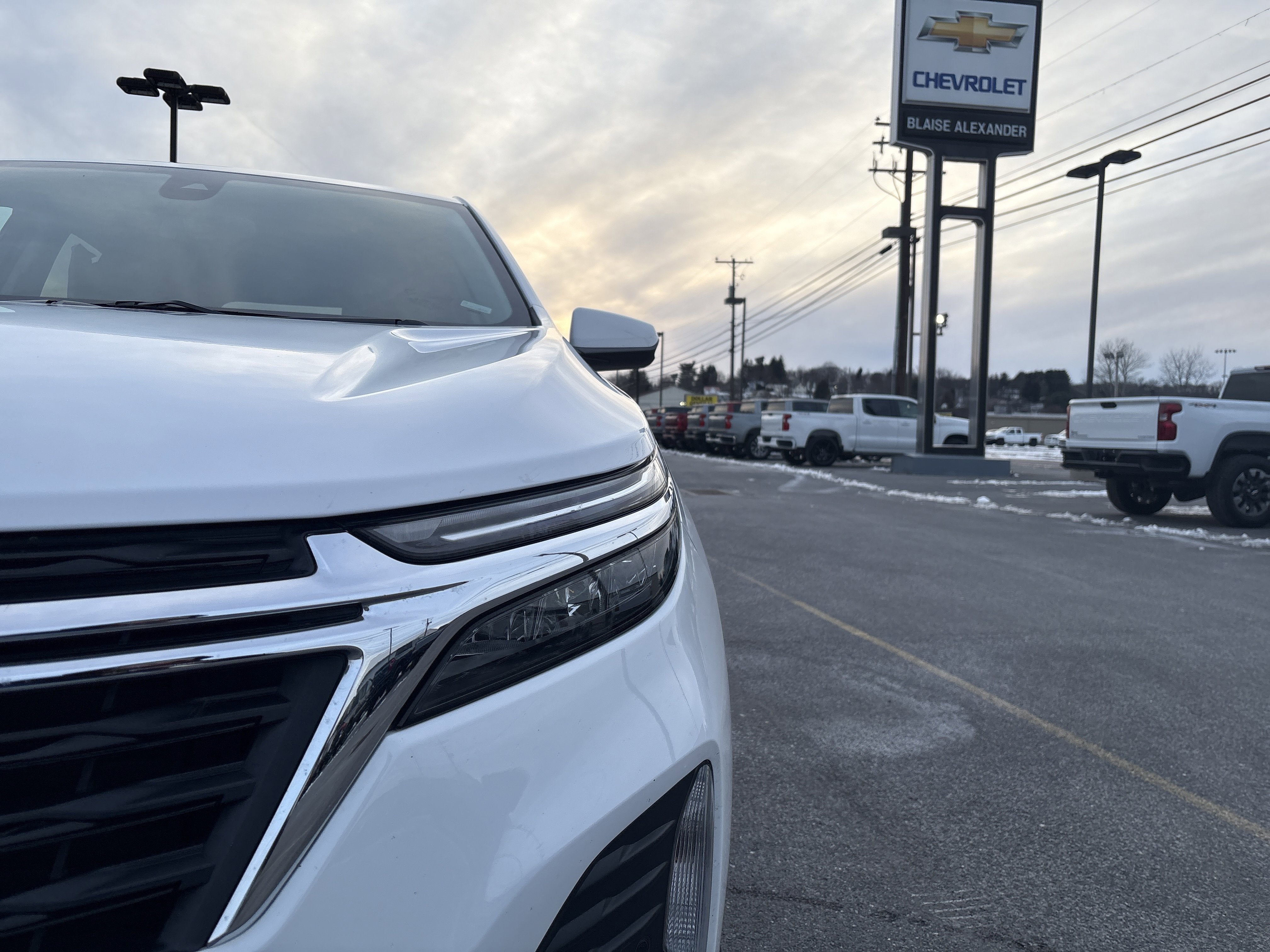 2024 Chevrolet Equinox LT