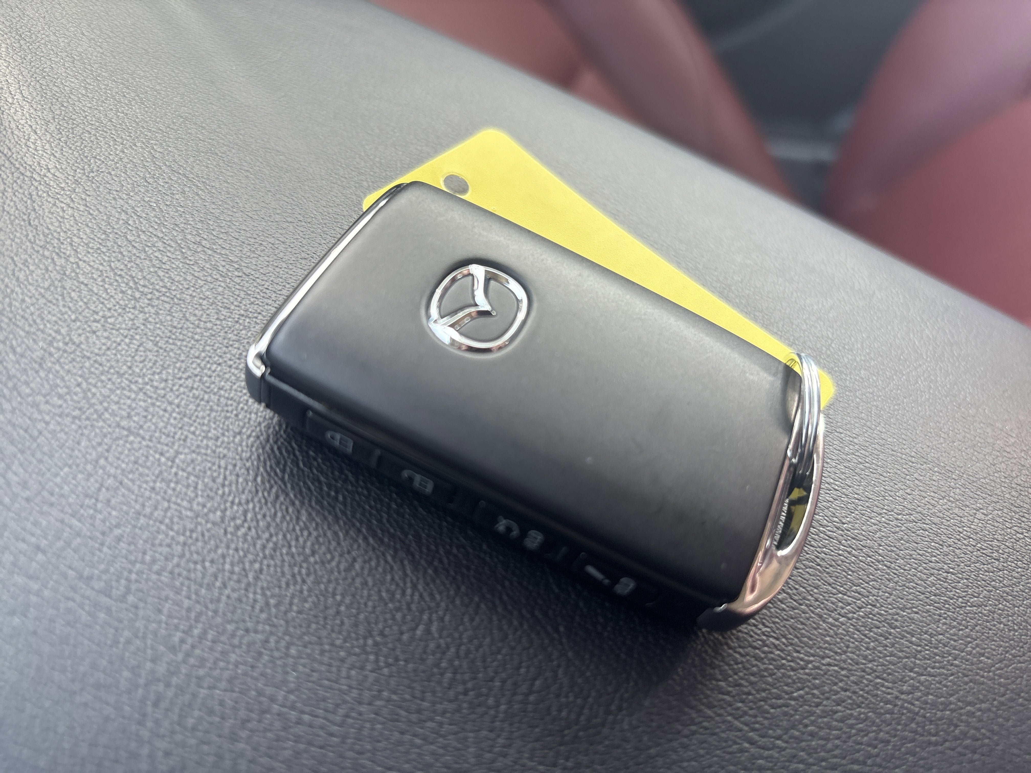 2025 Mazda Mazda3 Sedan 2.5 S Carbon Edition