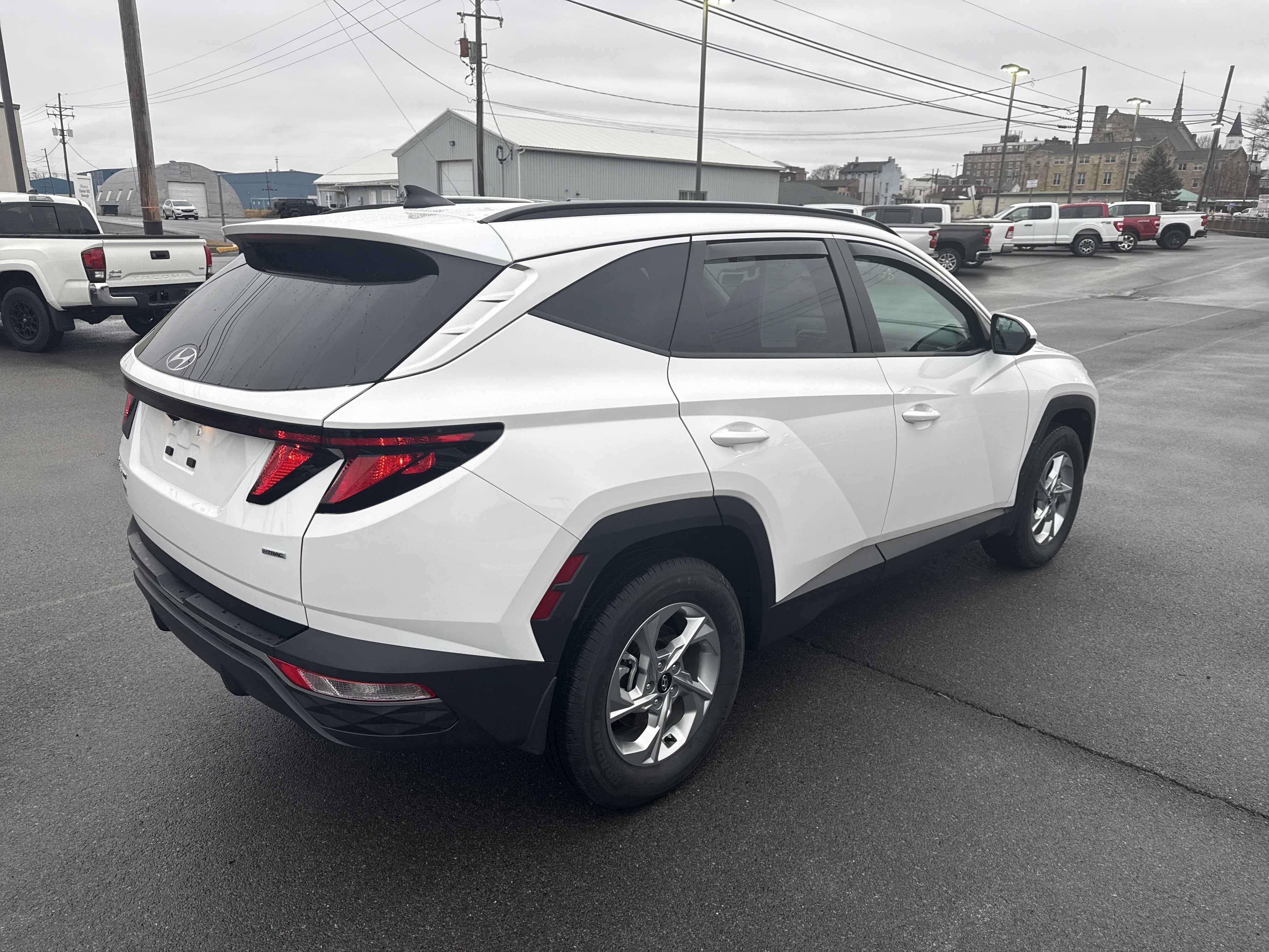 2024 Hyundai TUCSON SEL