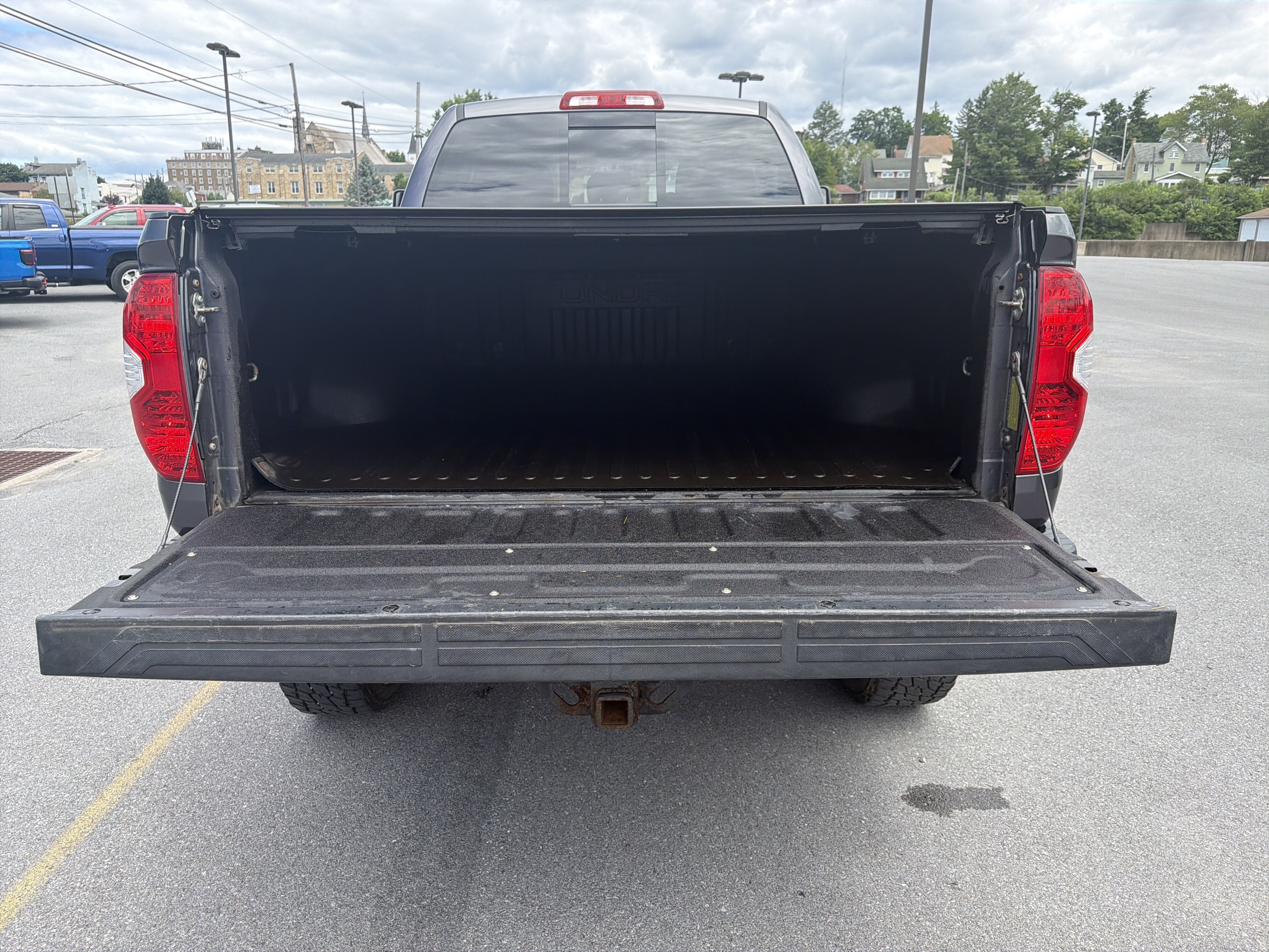 2016 Toyota Tundra 4WD Truck SR