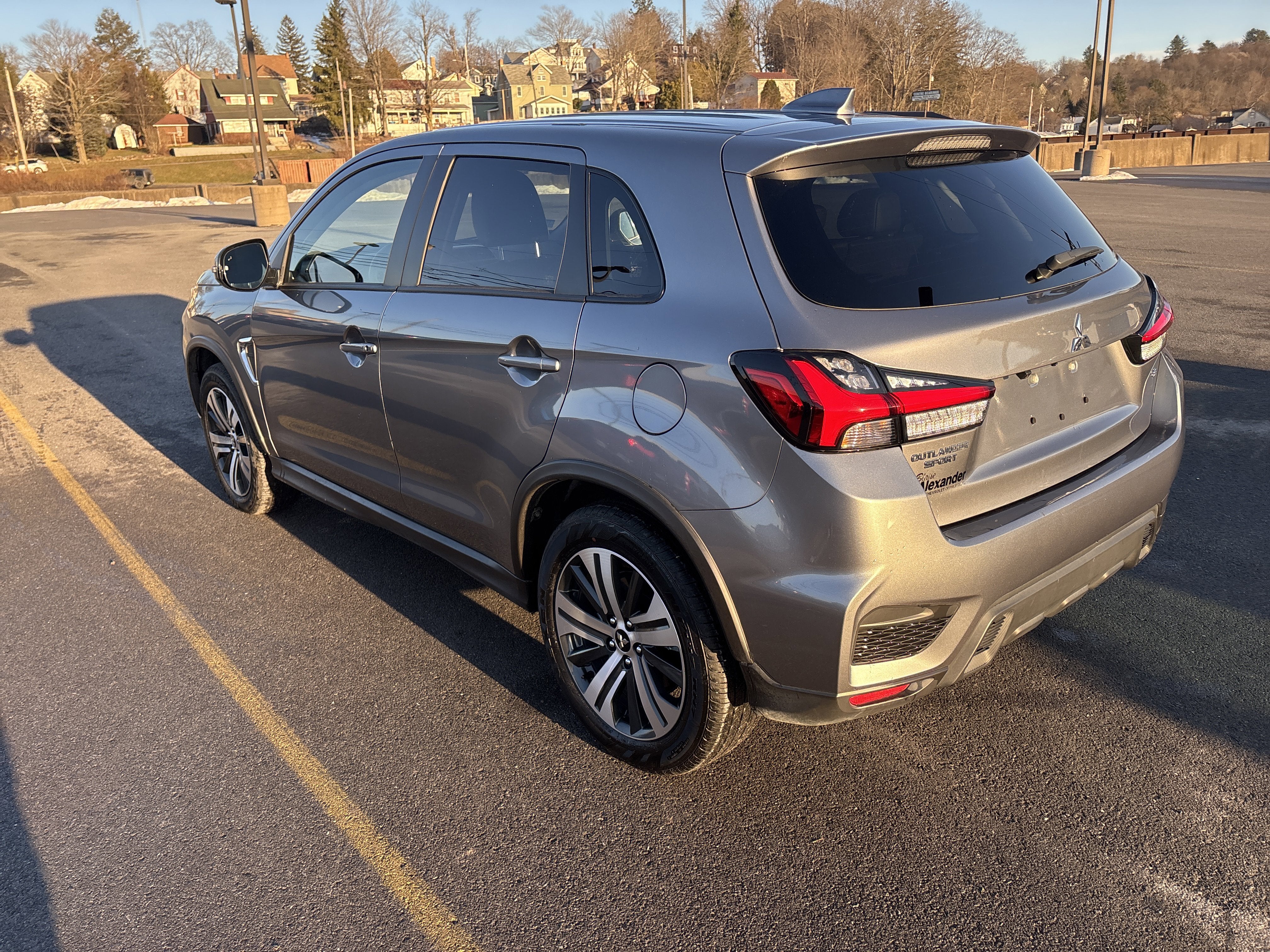 2025 Mitsubishi Outlander Sport S