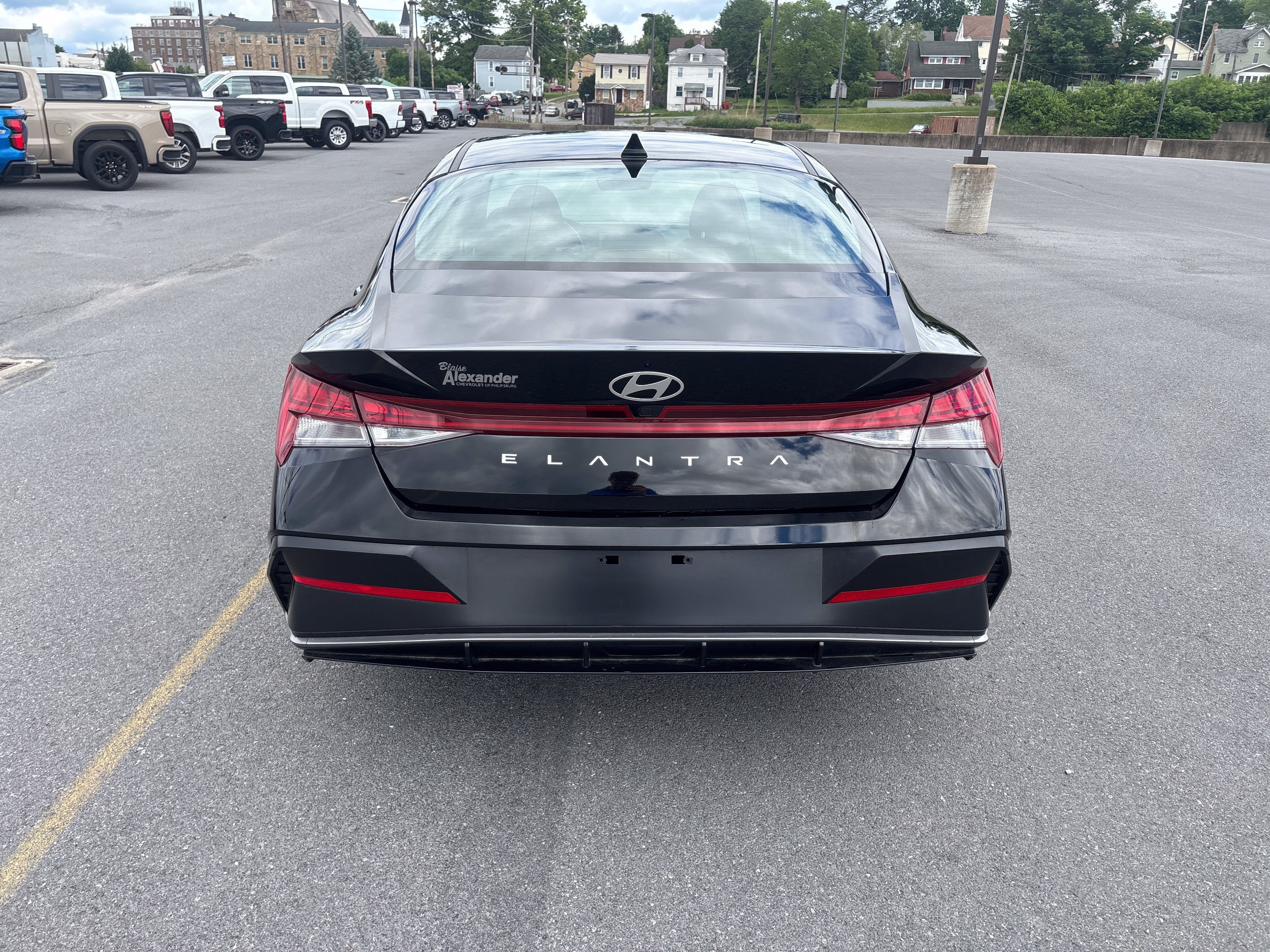 2025 Hyundai ELANTRA SEL Convenience
