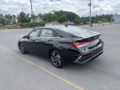 2025 Hyundai ELANTRA SEL Convenience